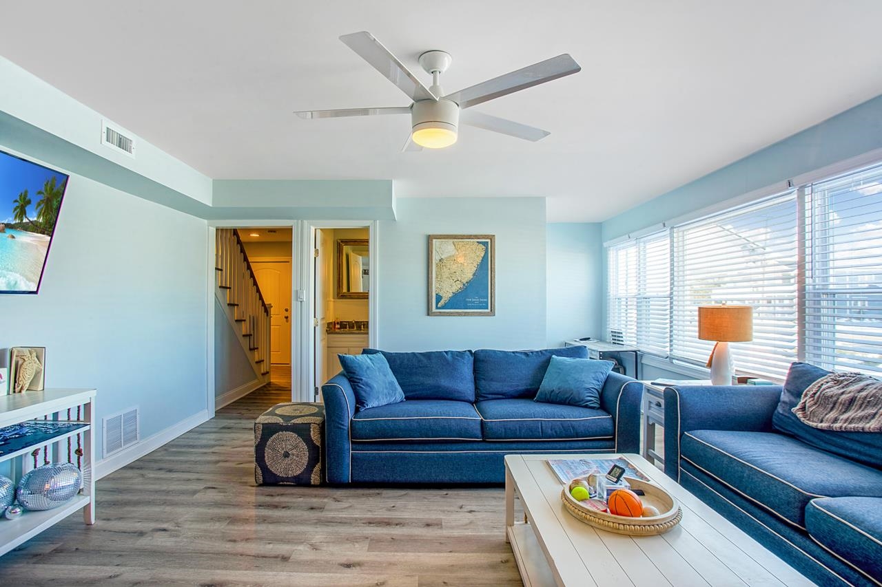 6109 Atlantic Avenuenue