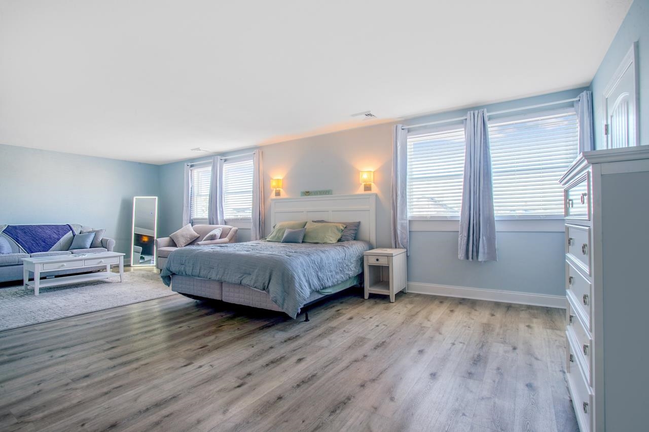 6109 Atlantic Avenuenue