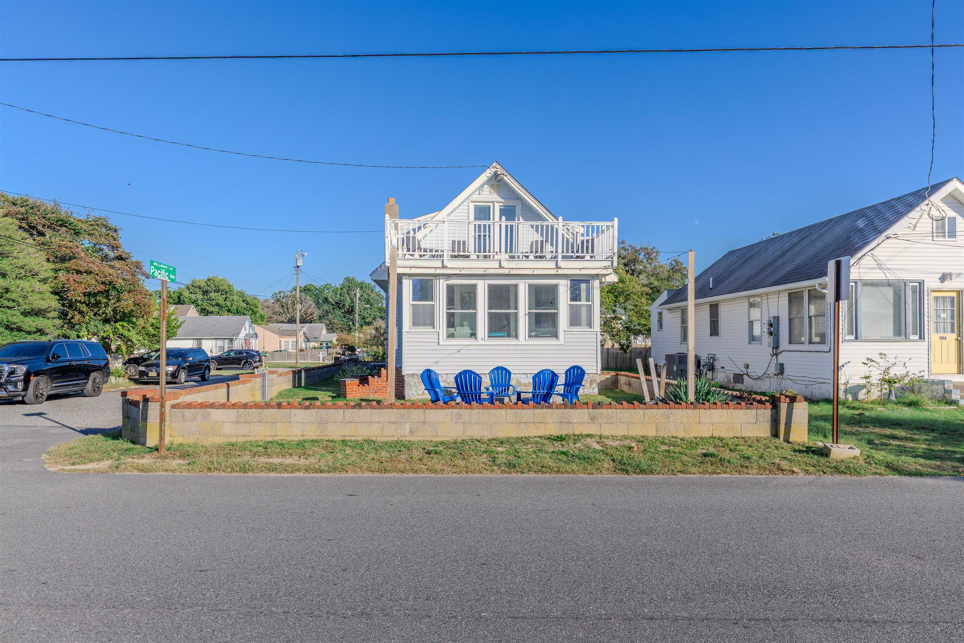 240 W Pacific Avenue