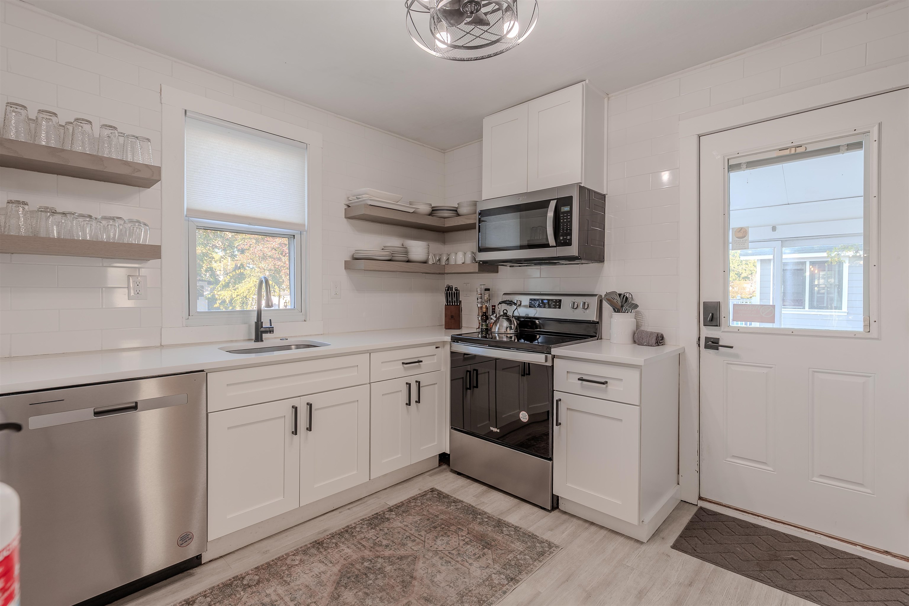 240 W Pacific Avenue