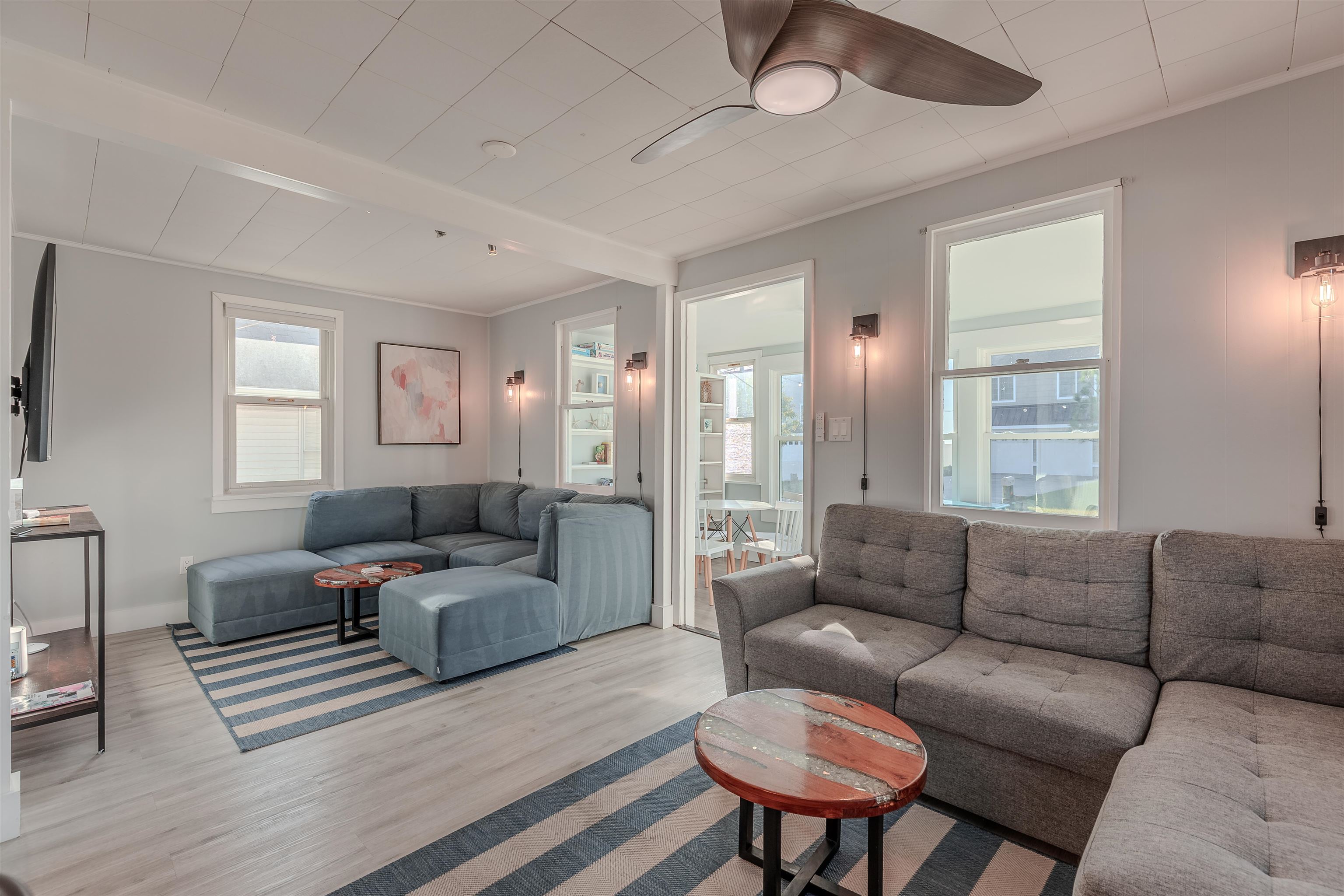 240 W Pacific Avenue