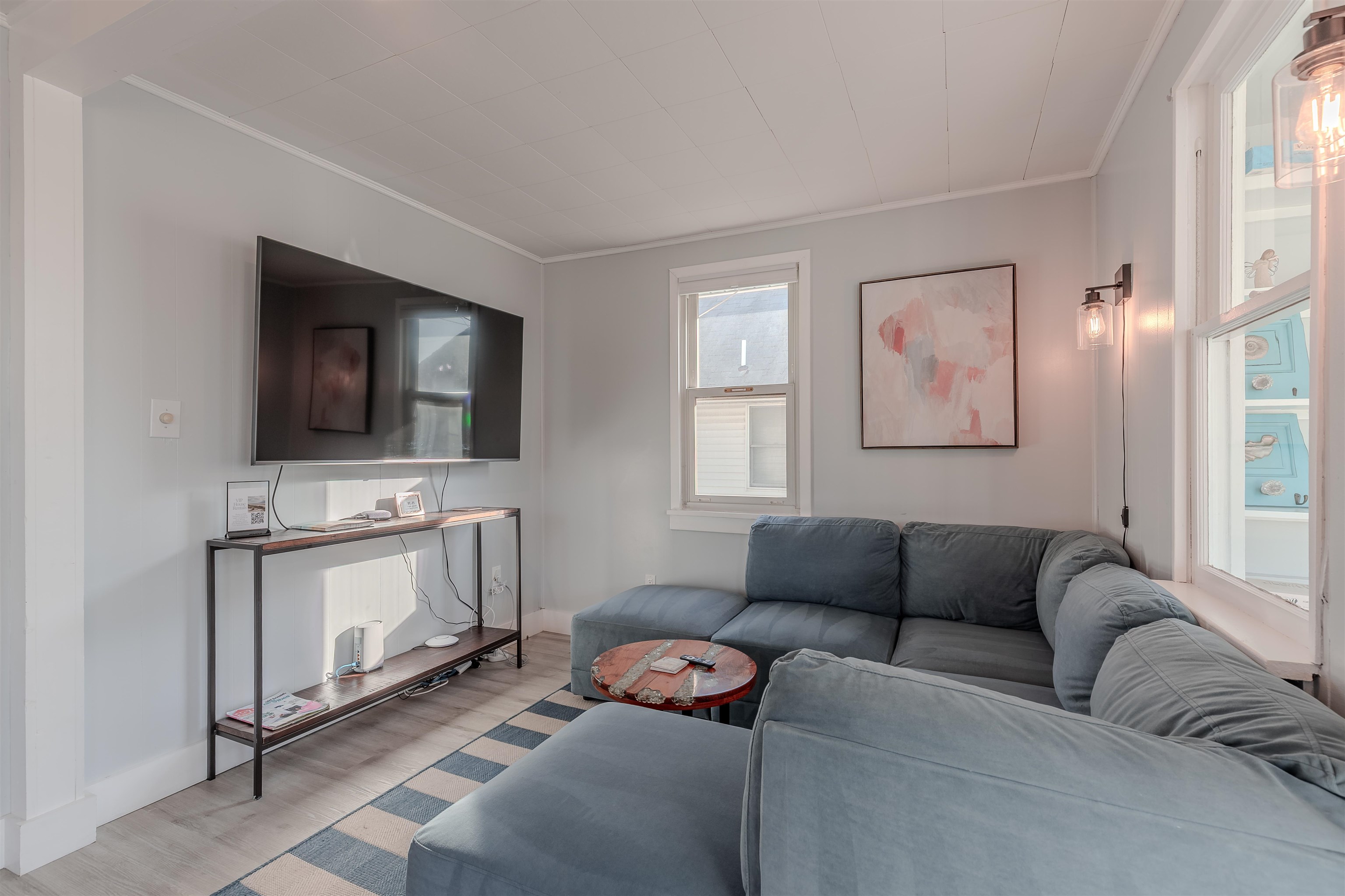 240 W Pacific Avenue