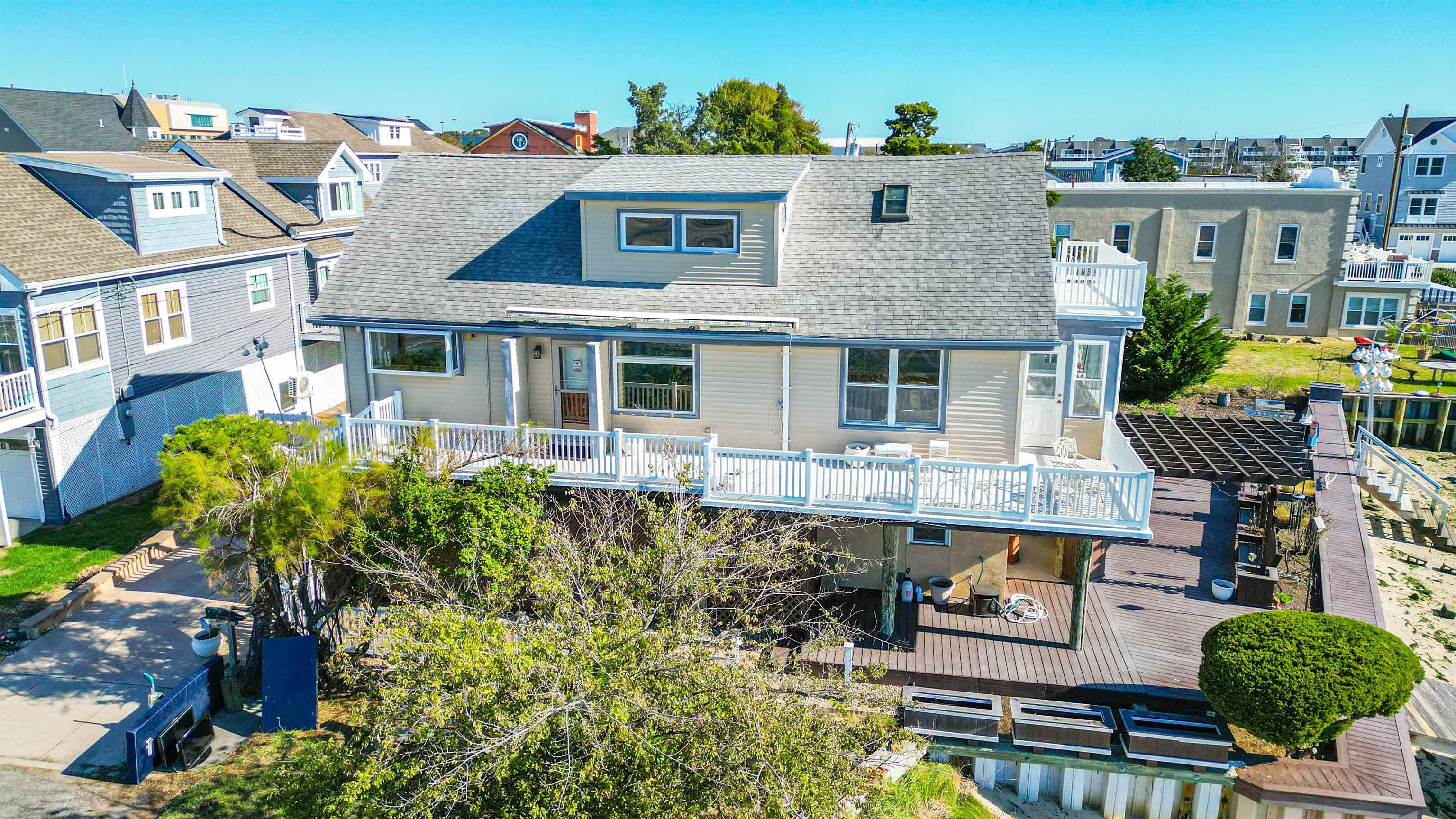 127 Higbee Avenue