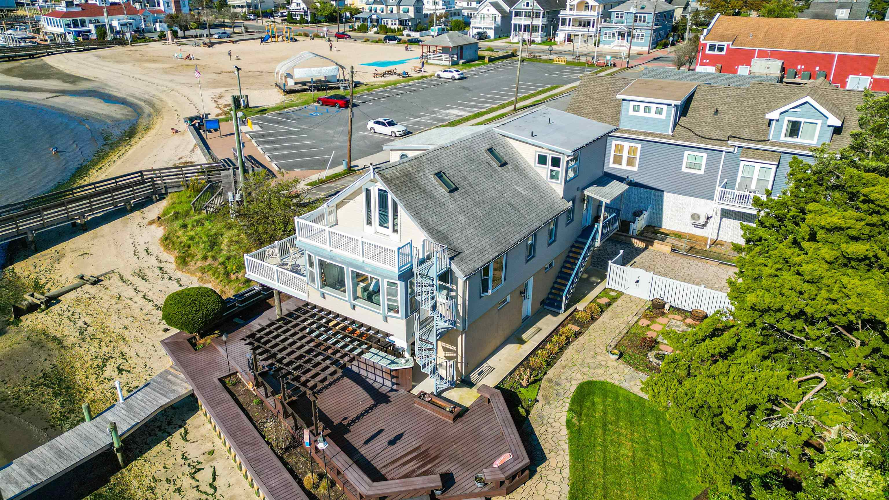 127 Higbee Avenue