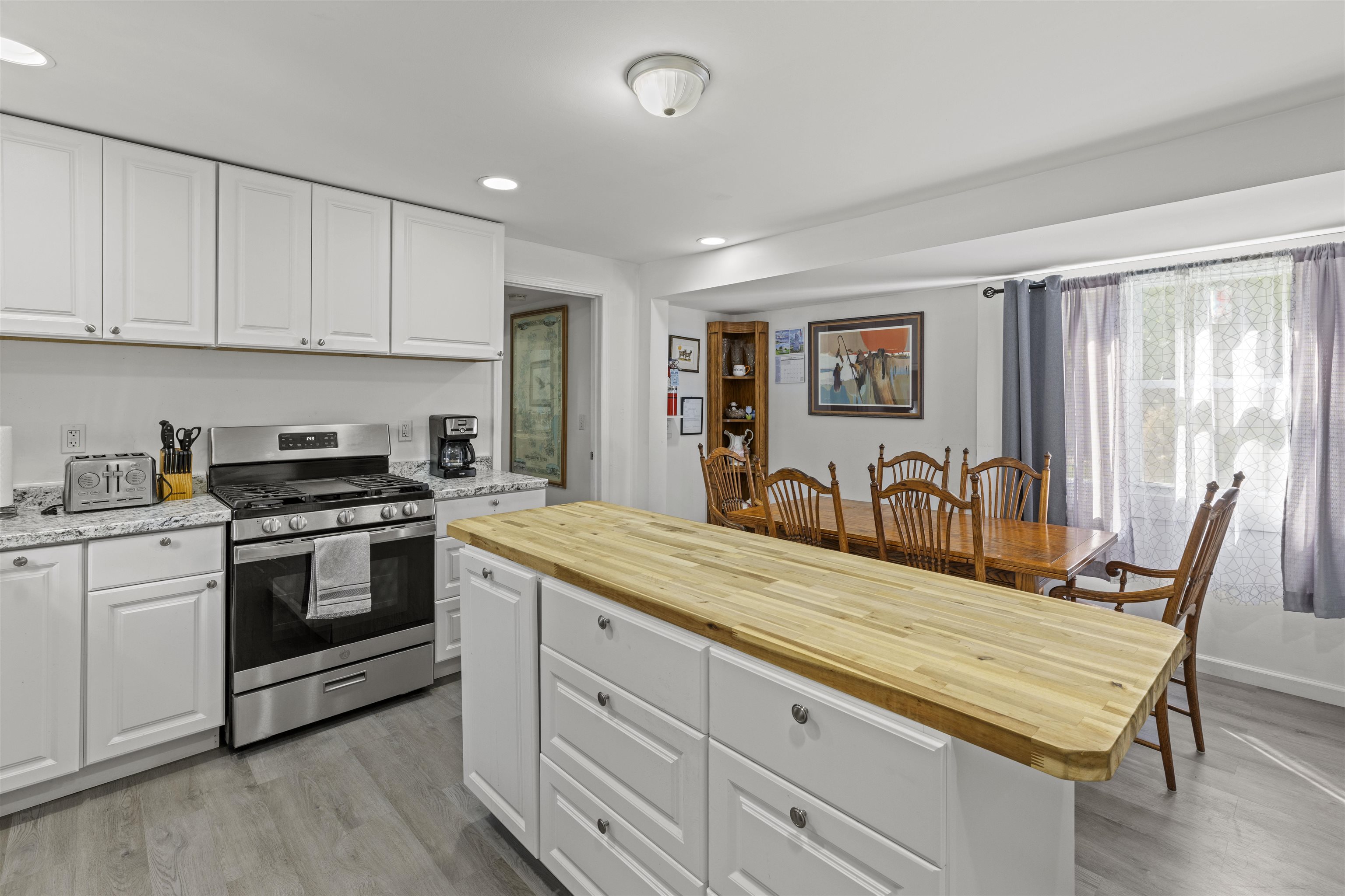 35 Bayshore Road