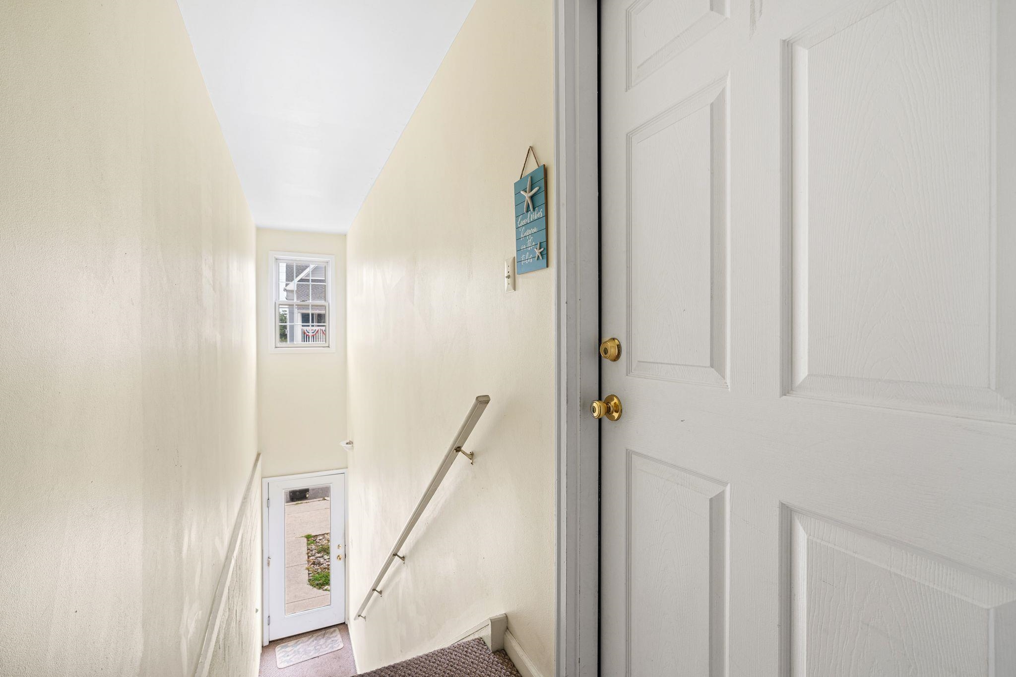 224 E Magnolia Avenue