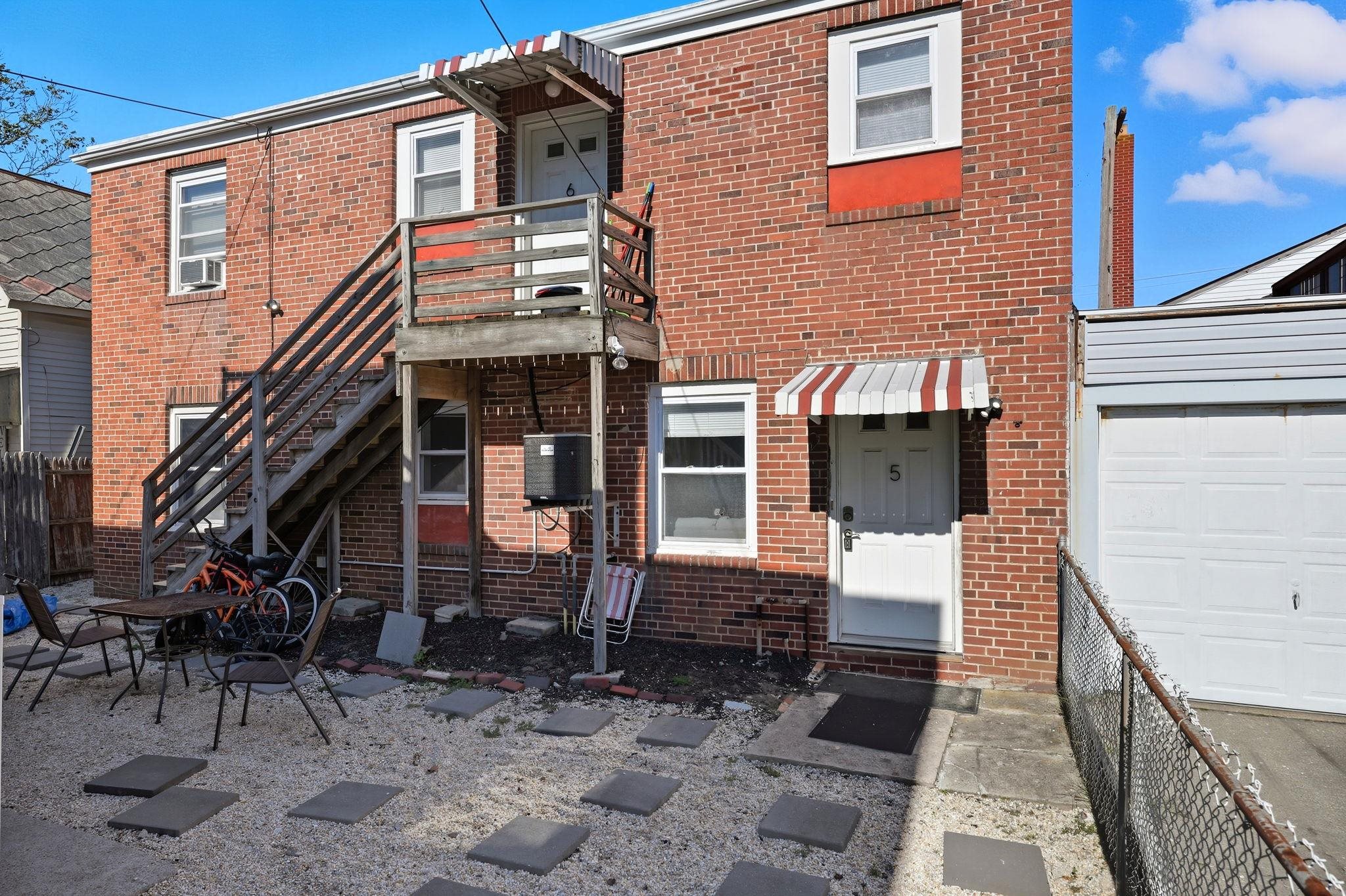 119 E Garfield Avenue - Wildwood