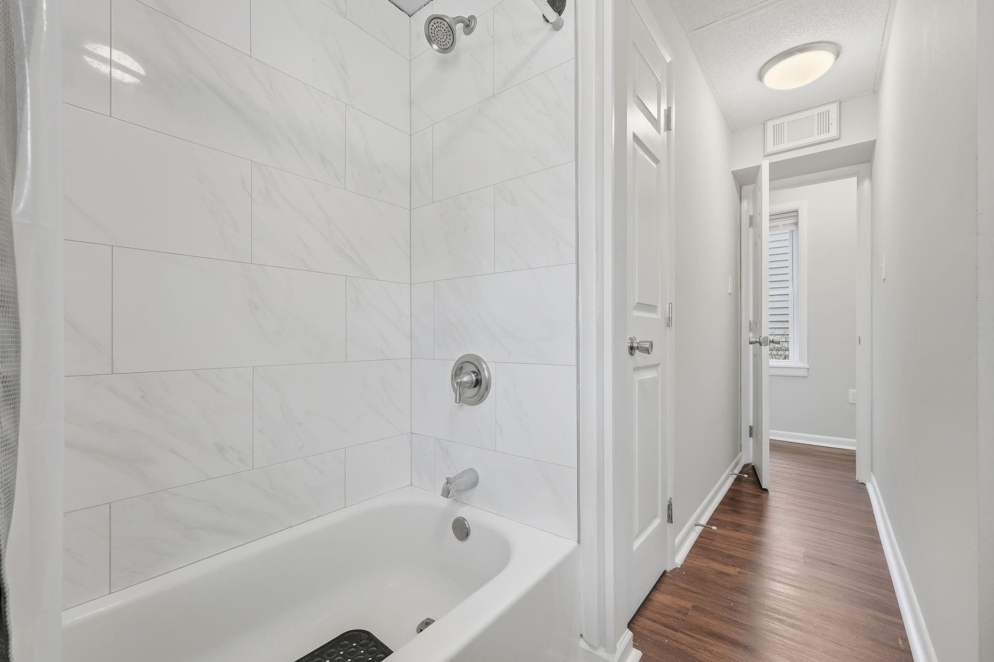 119 E Garfield Avenue - Picture 14