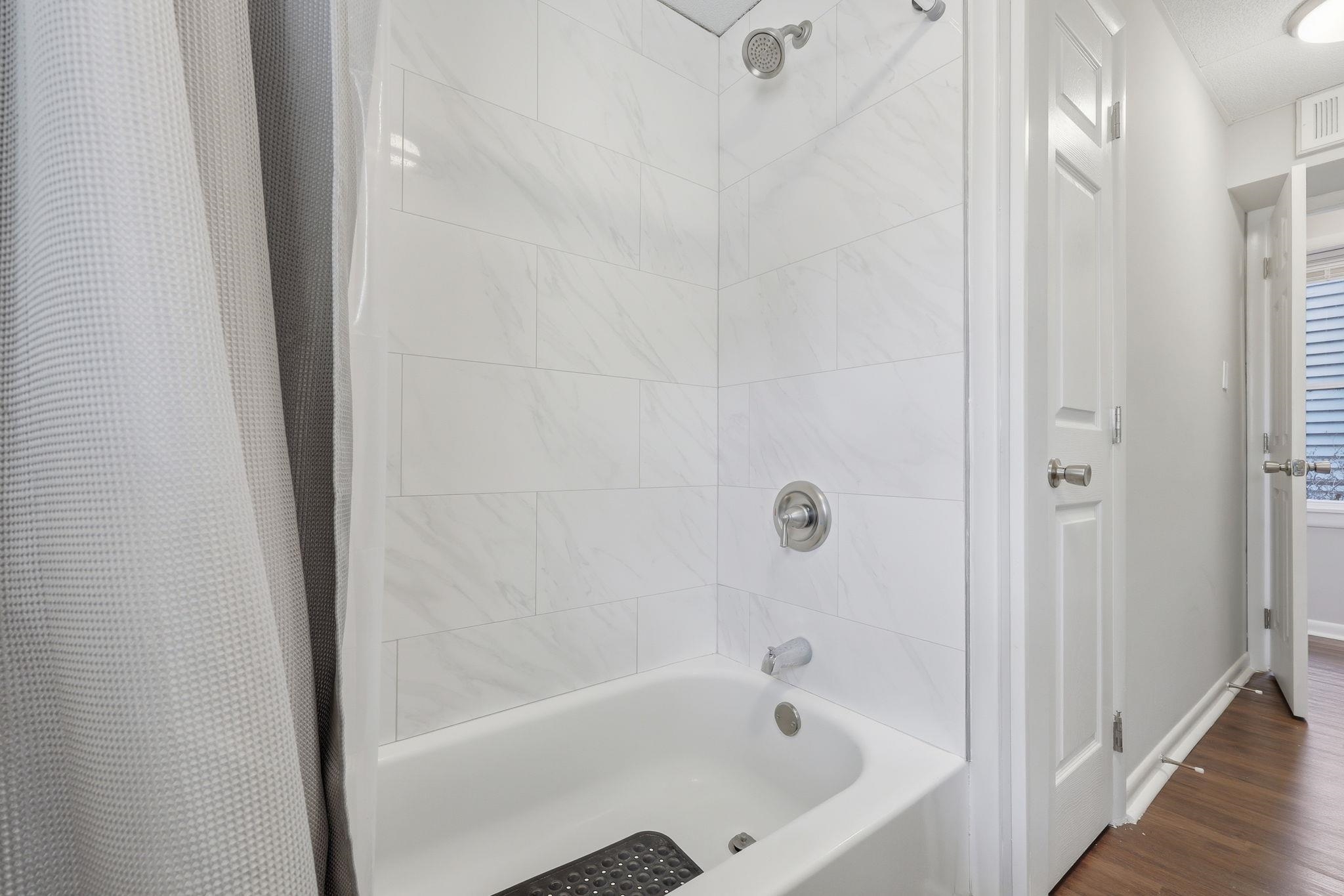 119 E Garfield Avenue - Picture 15
