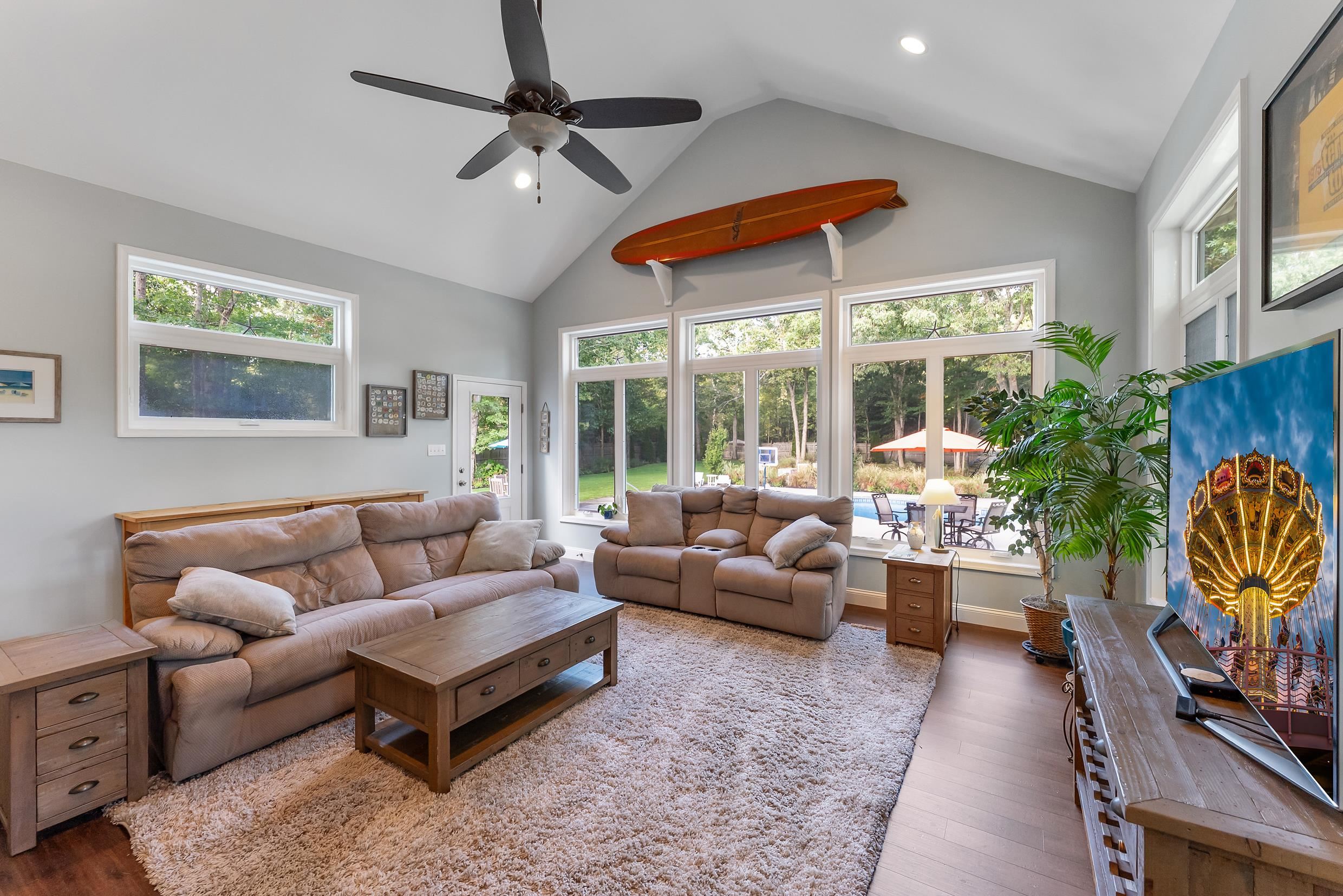 11 Laurel Ridge Road