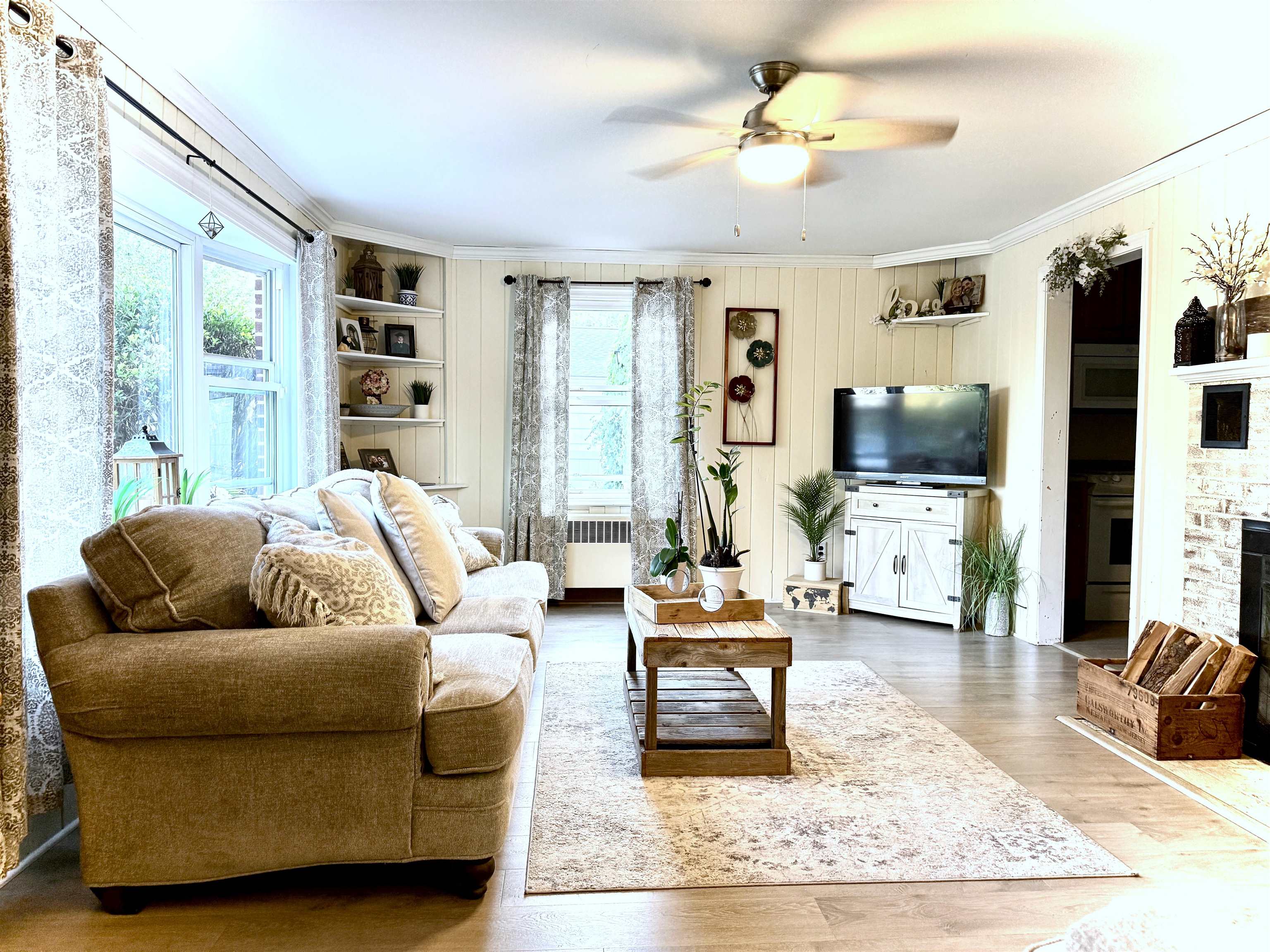 605 Shore Road