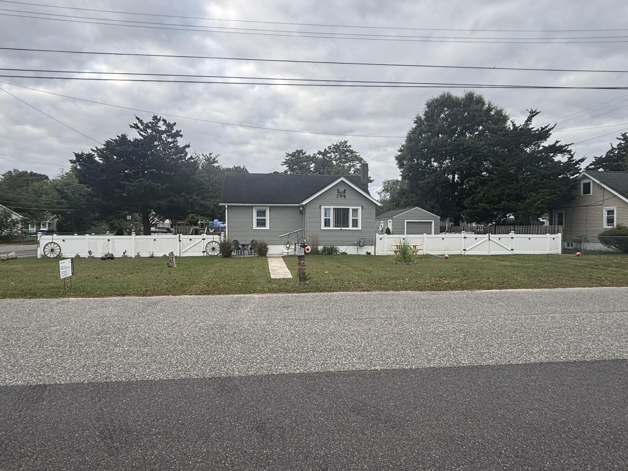18 Ellery Road