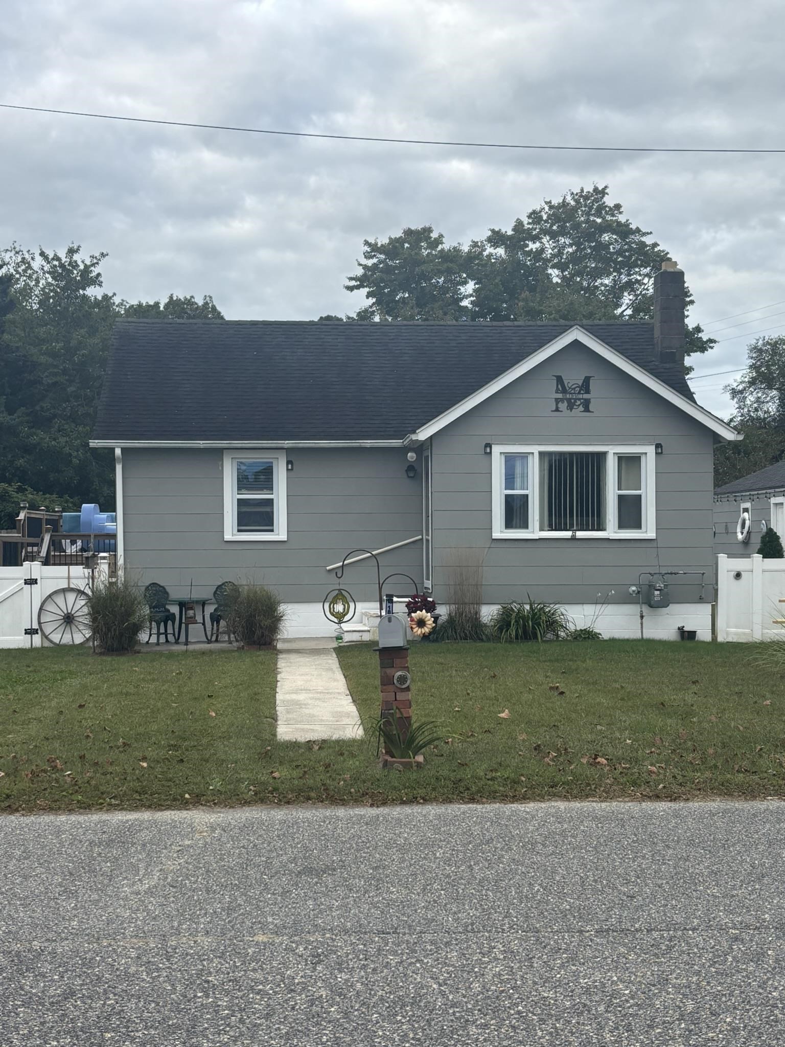 18 Ellery Road
