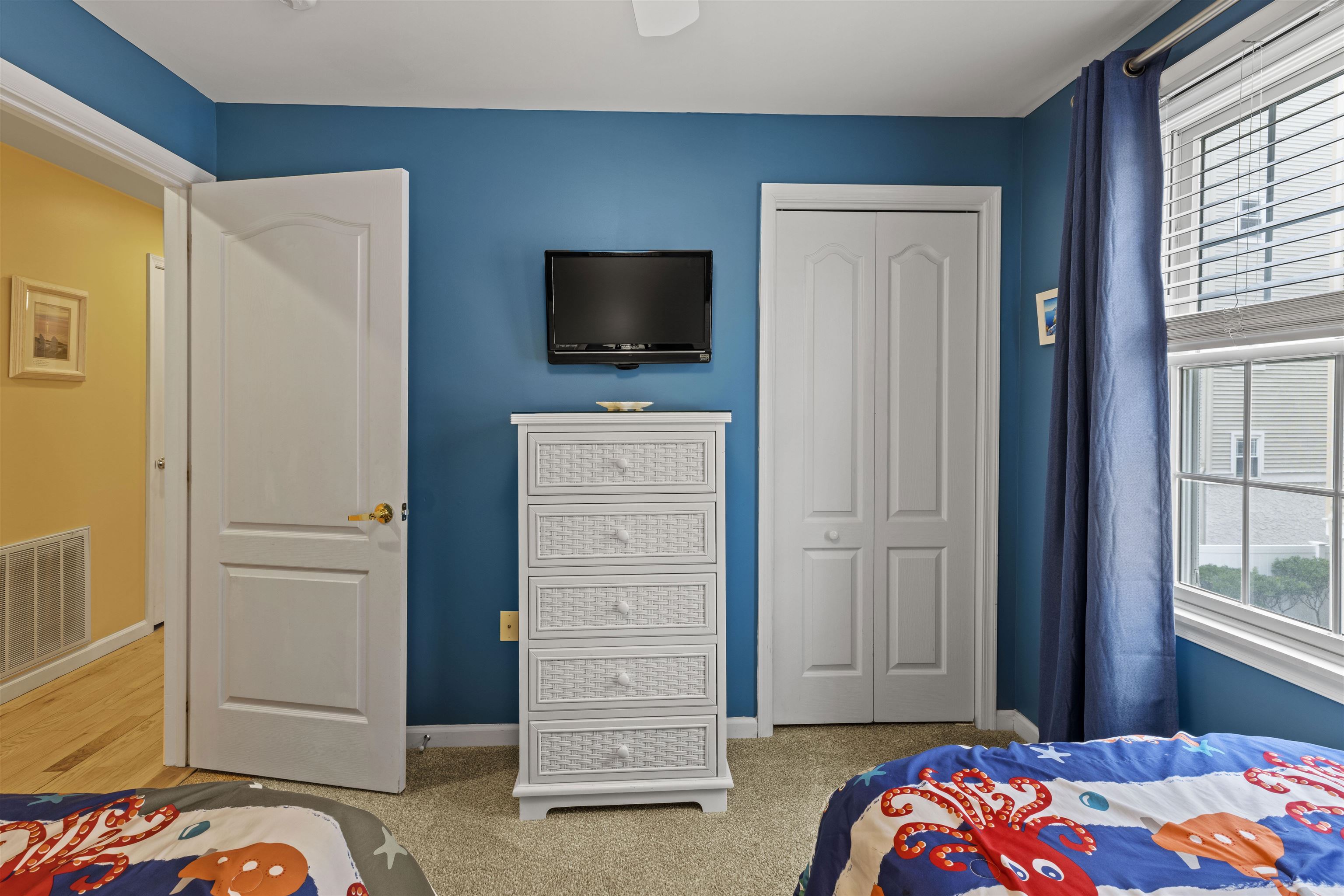 410 E Orchid Road