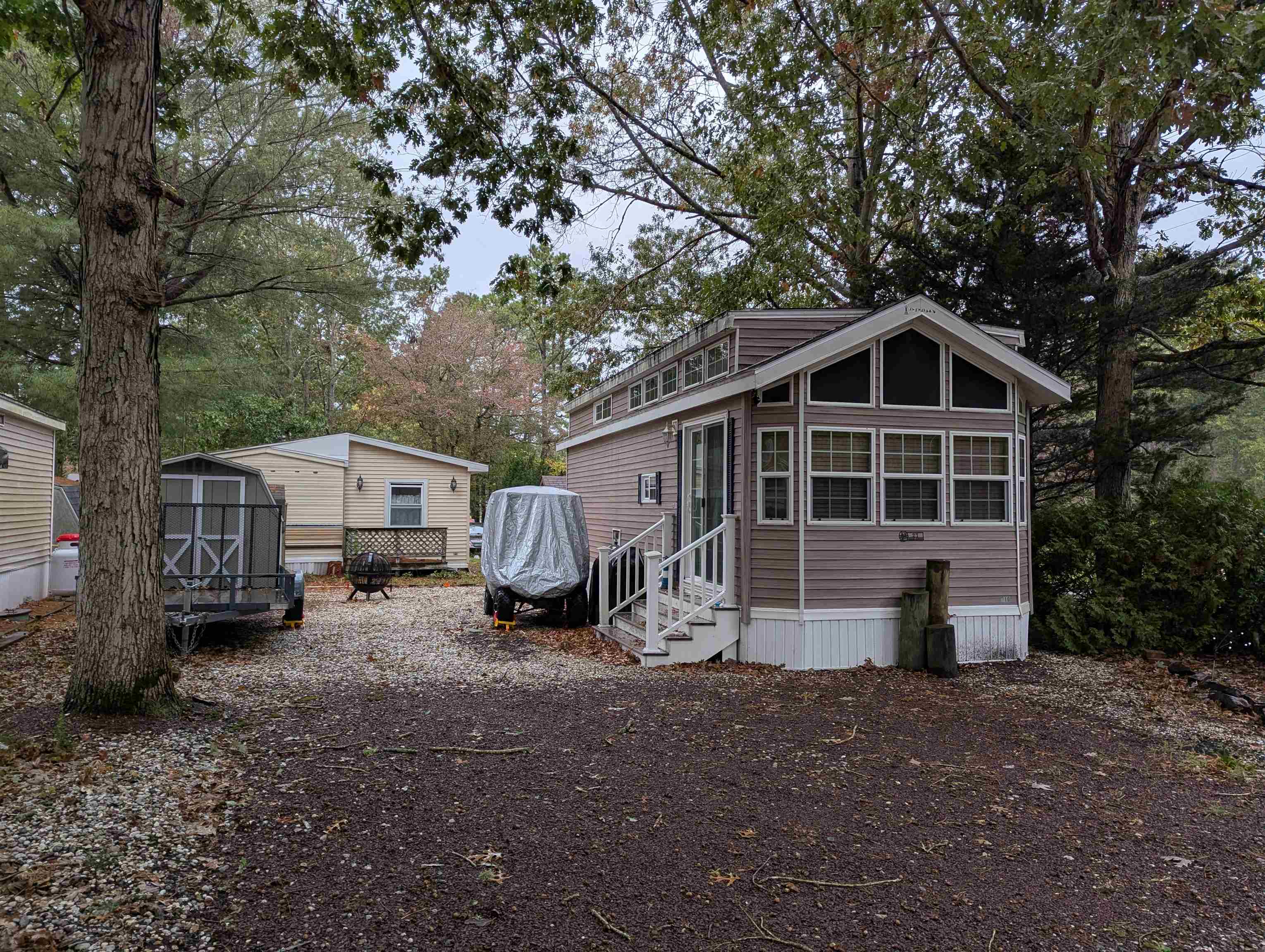 27 Cedar - Woodbine