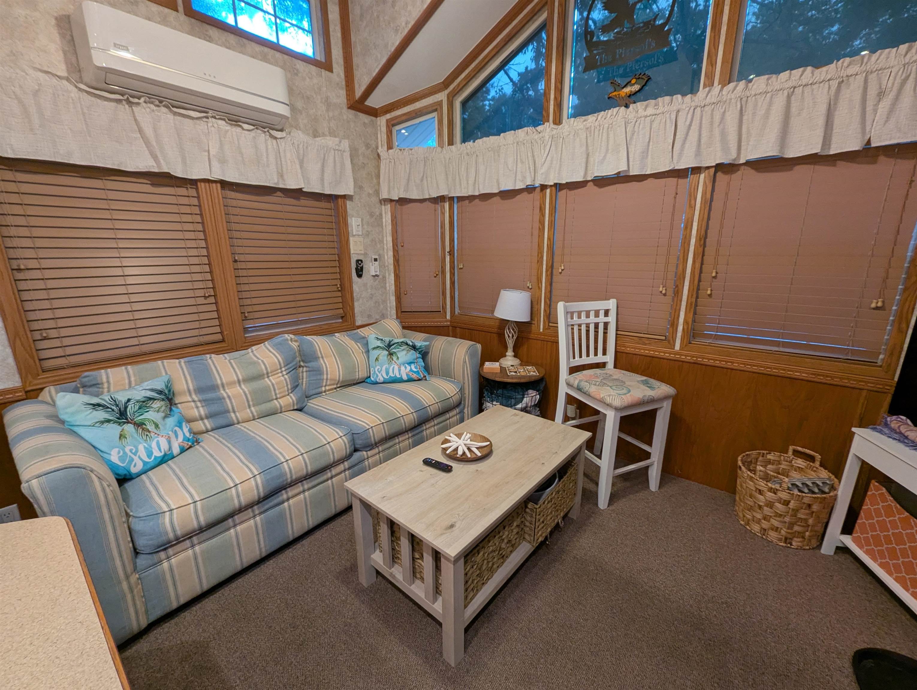 27 Cedar  - Picture 4