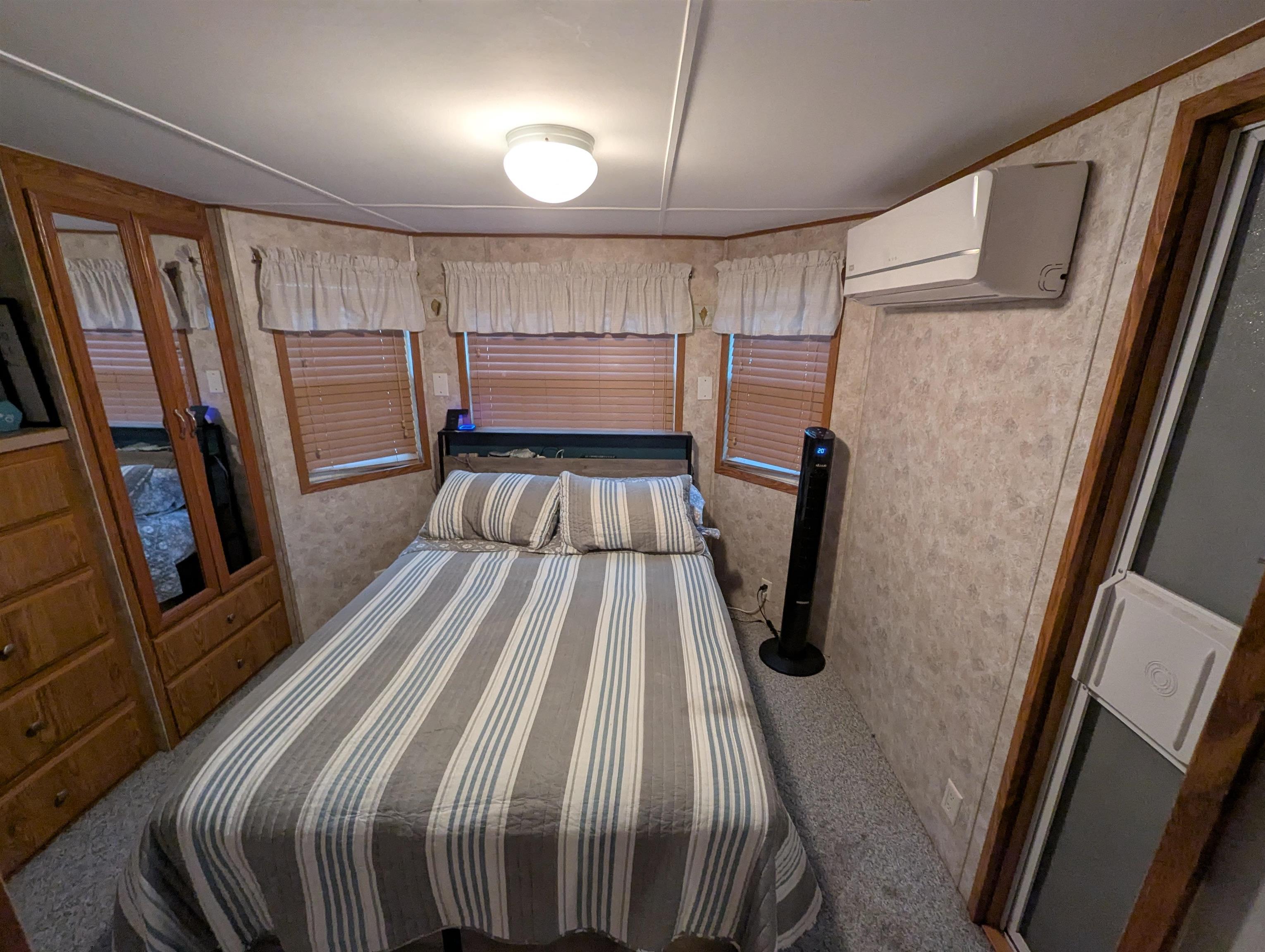 27 Cedar  - Picture 8