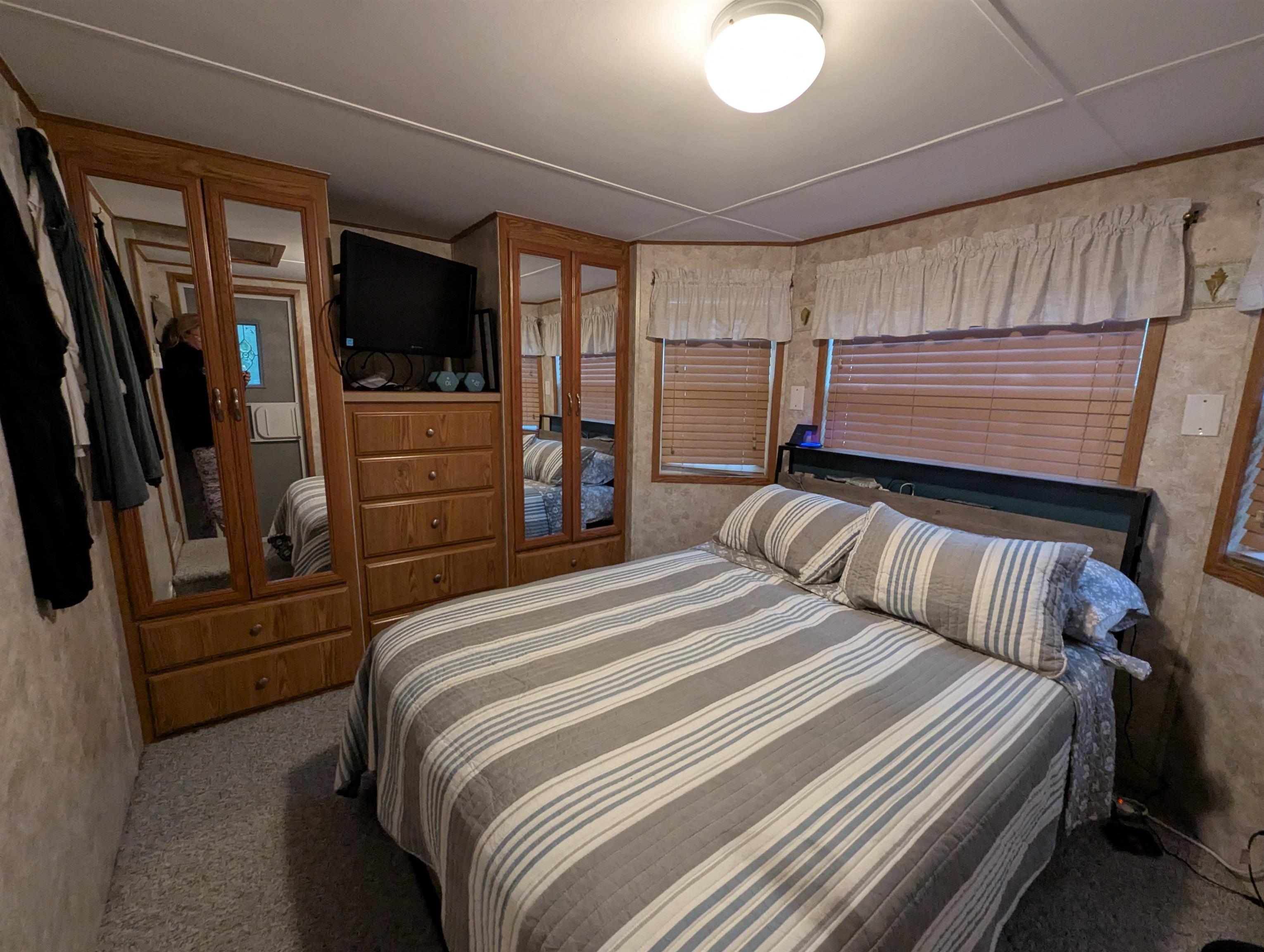 27 Cedar  - Picture 9