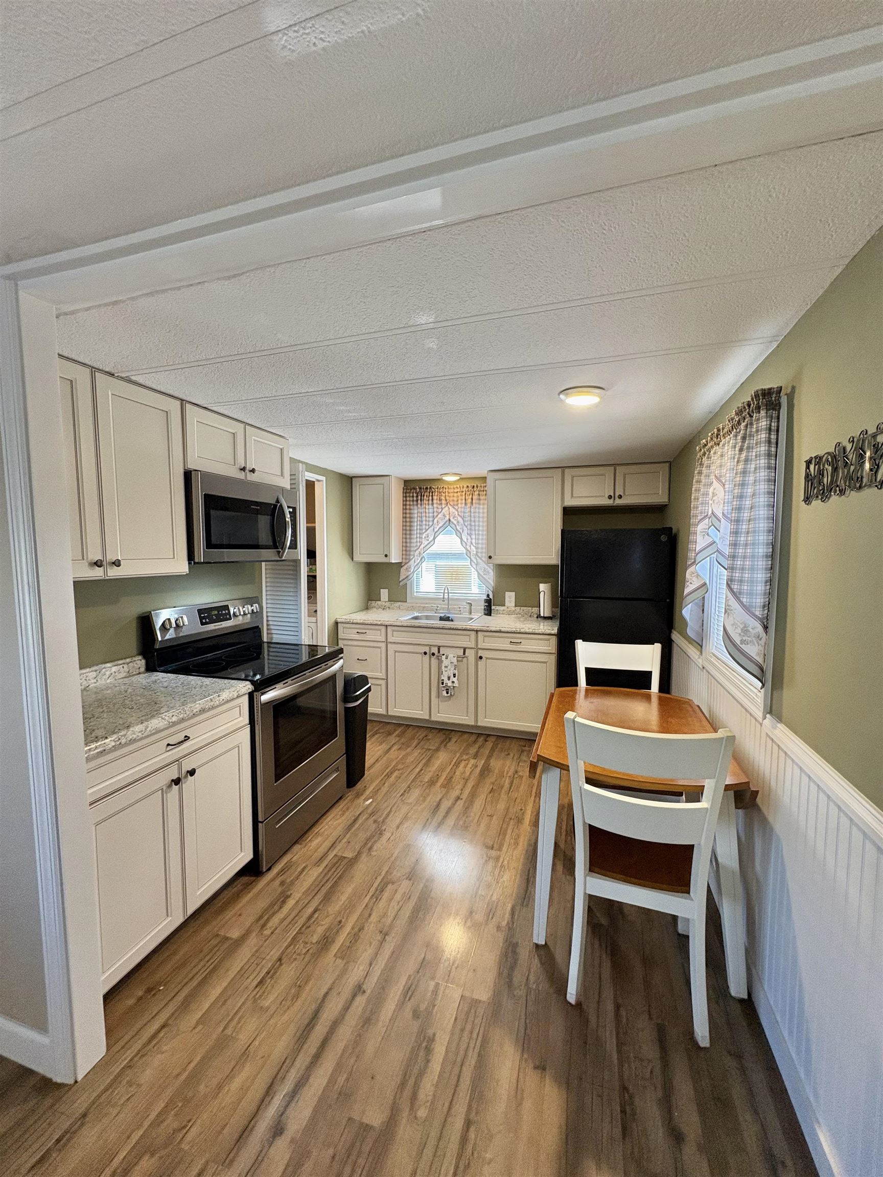 164 Maurice Boulevard Boulevard - Picture 5