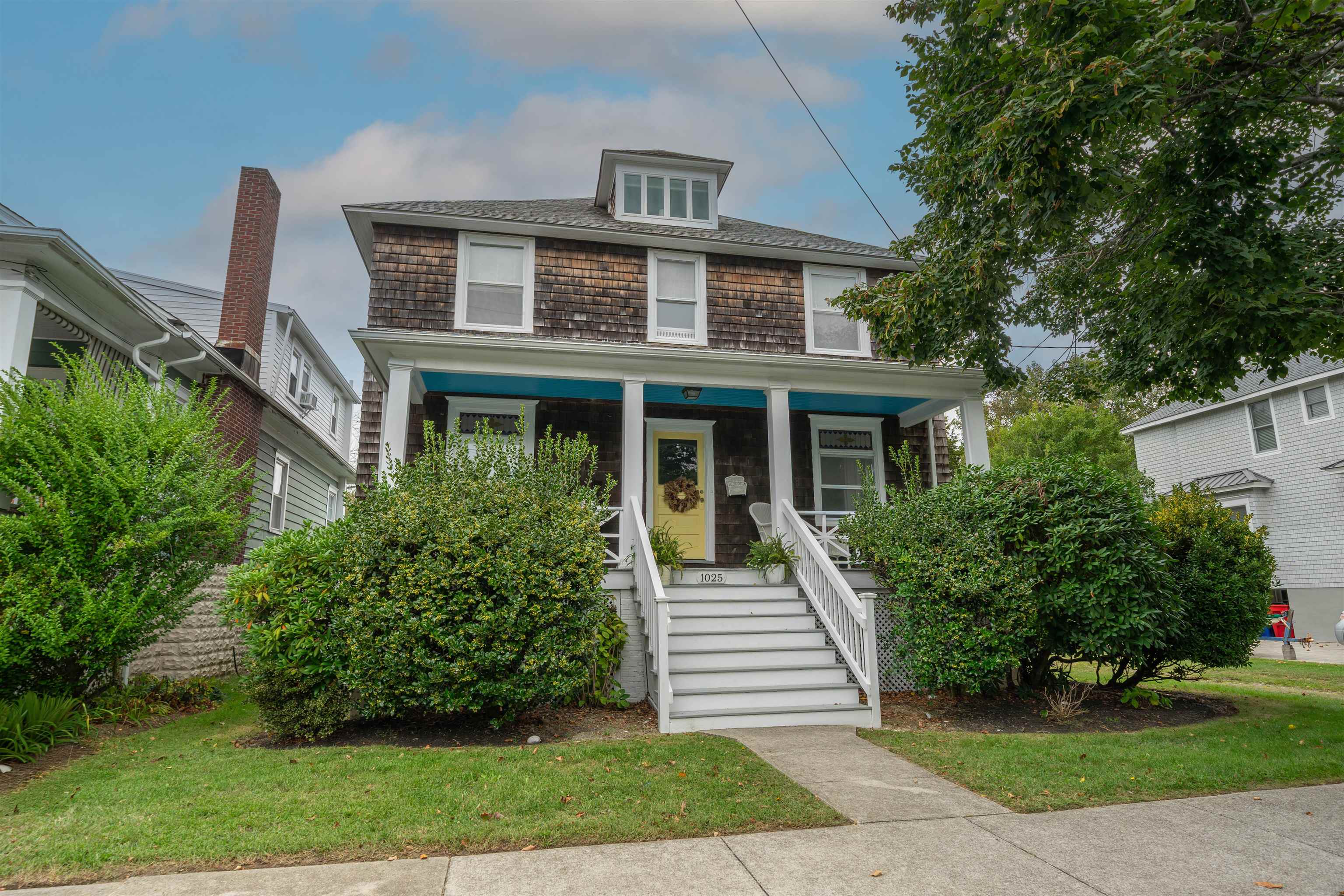  1025 New York Avenue - Cape May