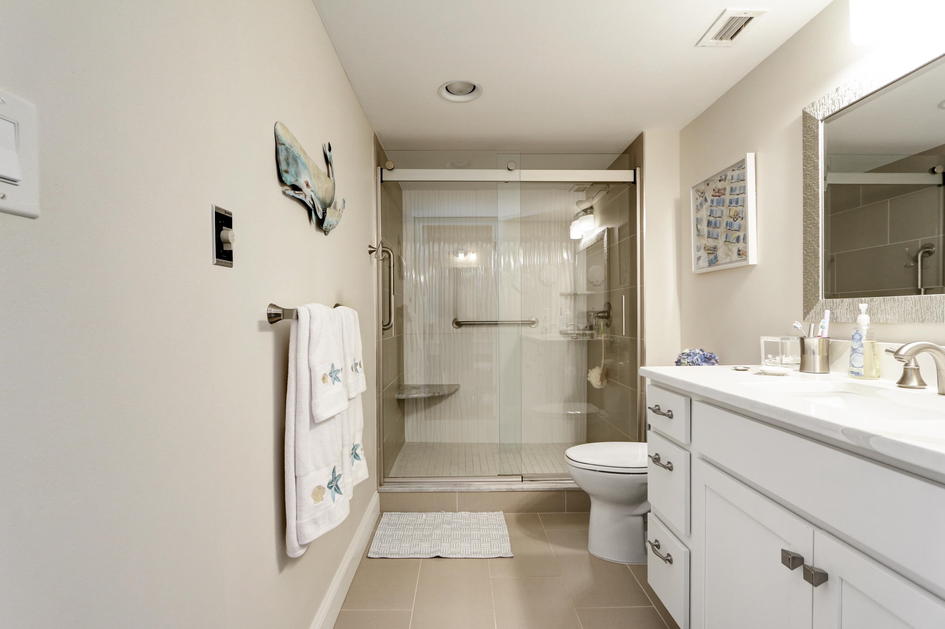 500 Bay Avenue - Picture 19
