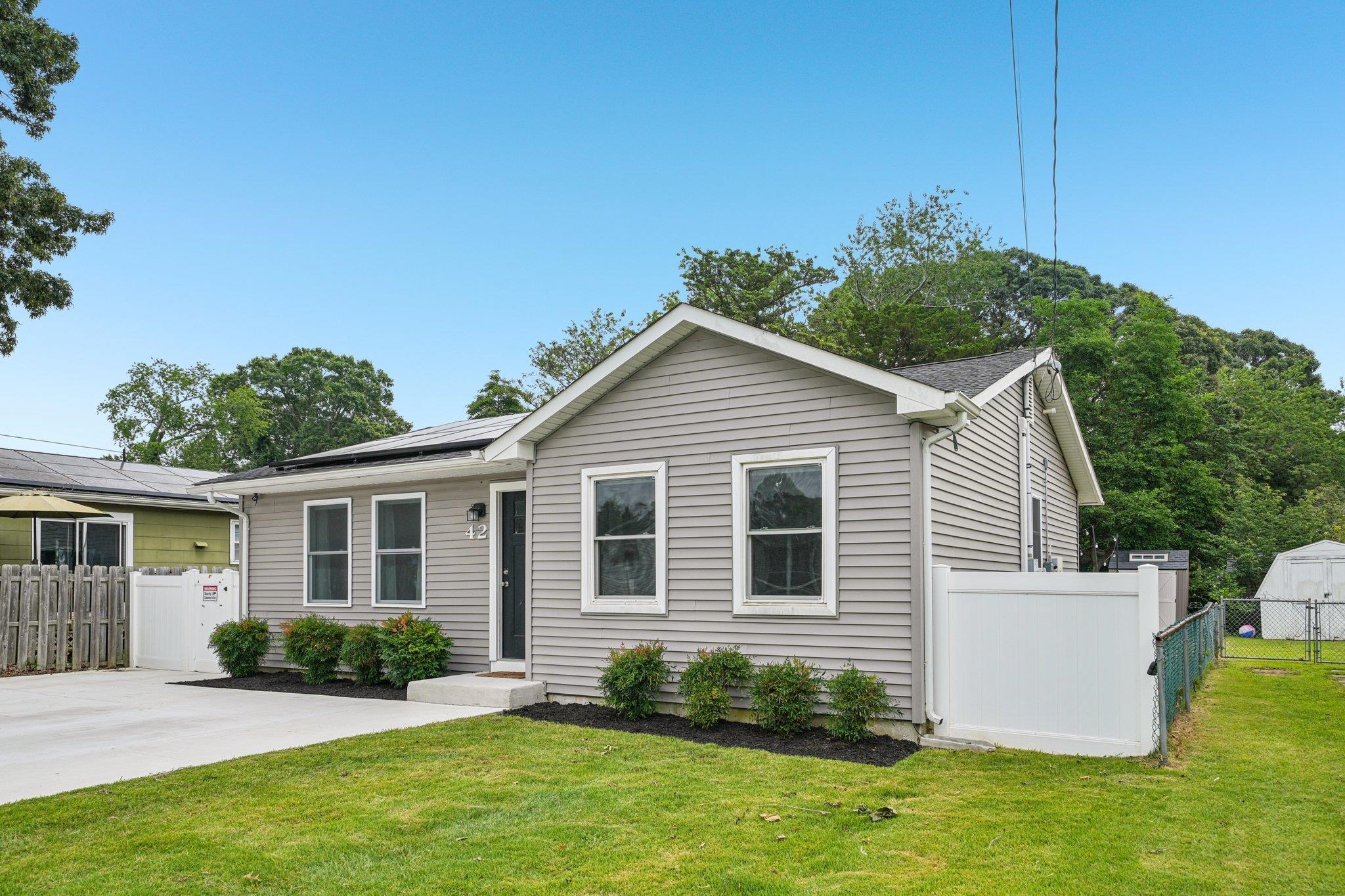 42 Franklin Avenue - Picture 2