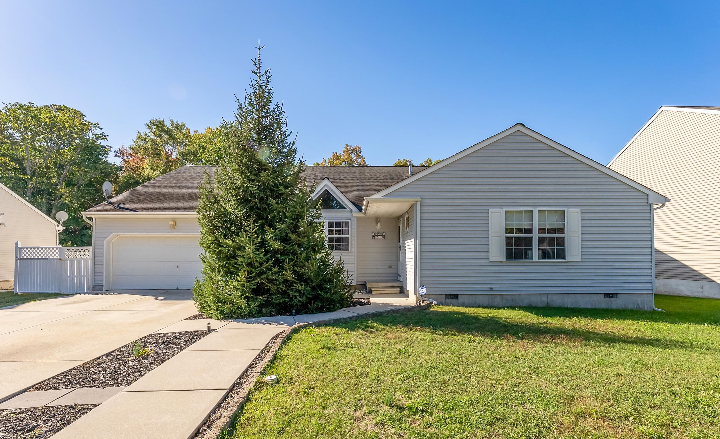 210 Pontaxit Avenue - North Cape May