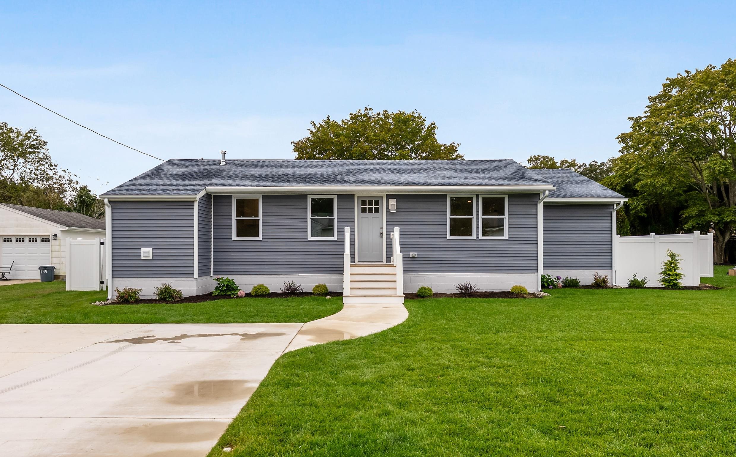 138 Sunset Drive - Erma