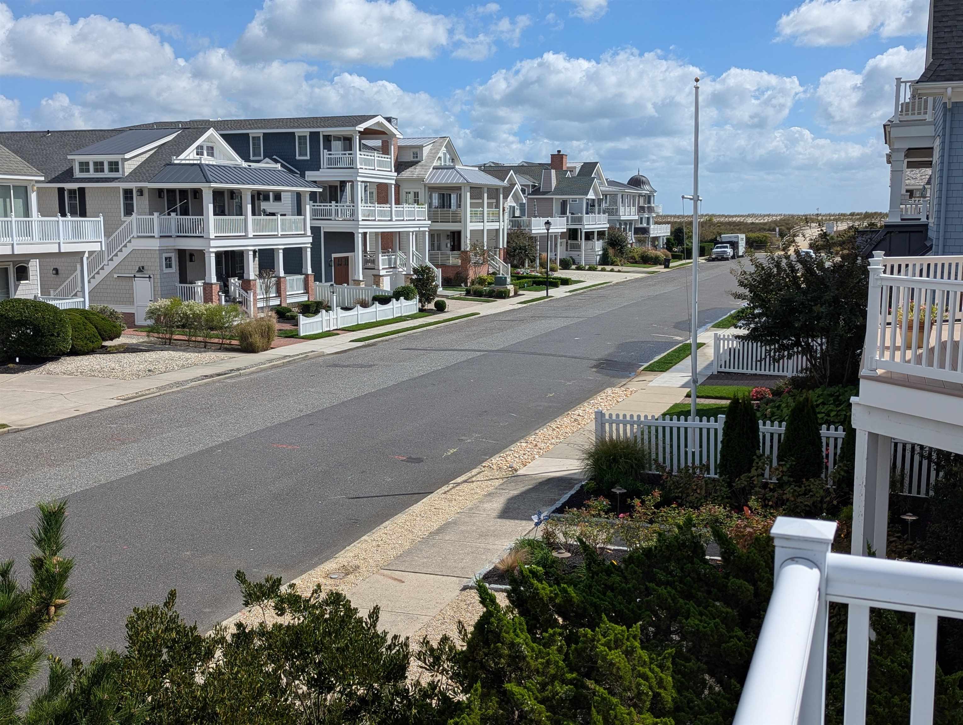 https://cdnparap40.paragonrels.com/ParagonImages/Property/P4/CAPEMAY/253103/7/0/0/5c1b9ee040e37fef3b516df43a5f0a52/1/5ae5054aef2f78dd467dee49ca21a972/253103-50536665-de72-415e-8375-43d15646ea71.JPG