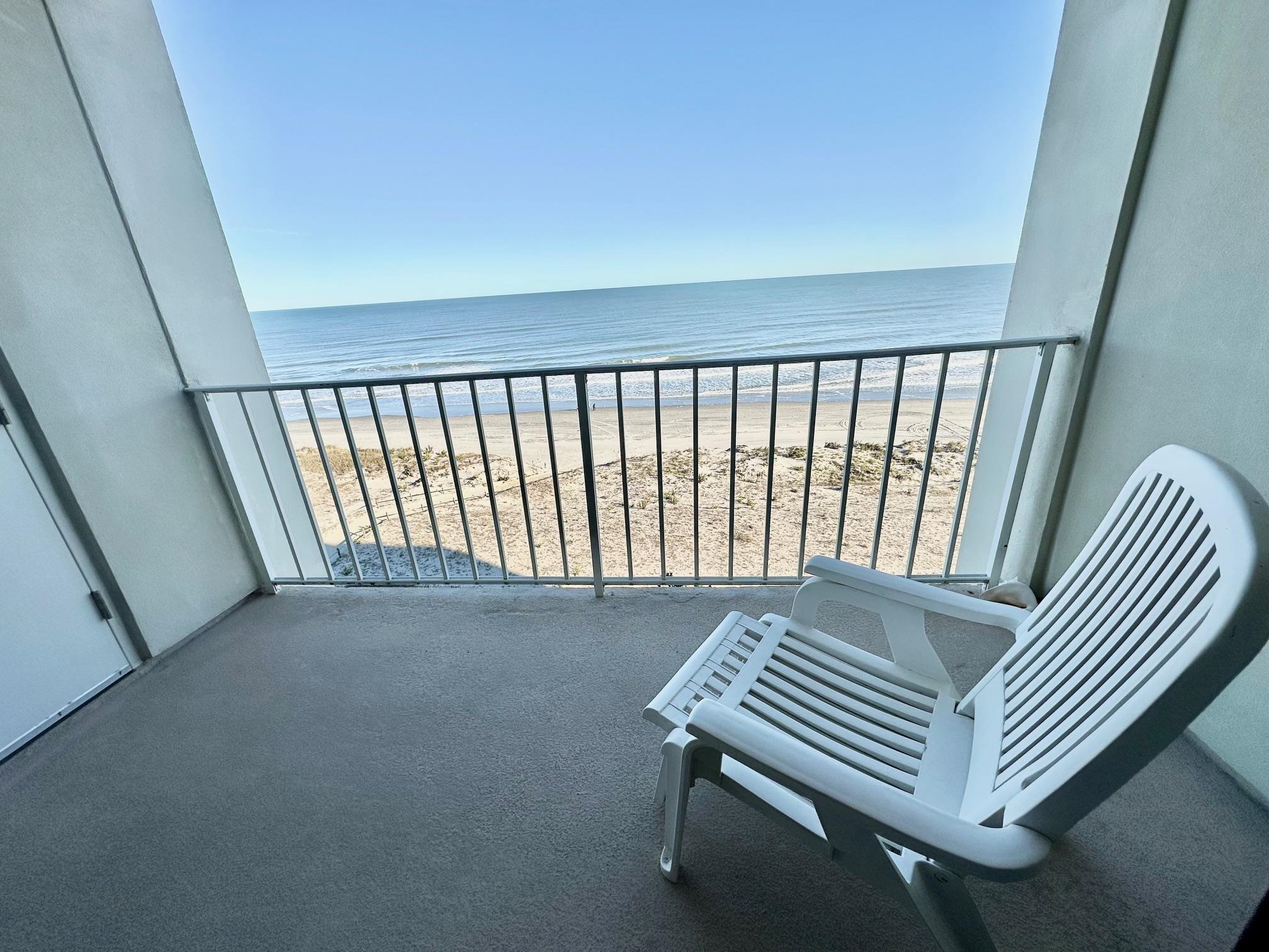 3700 Boardwalk - Picture 4