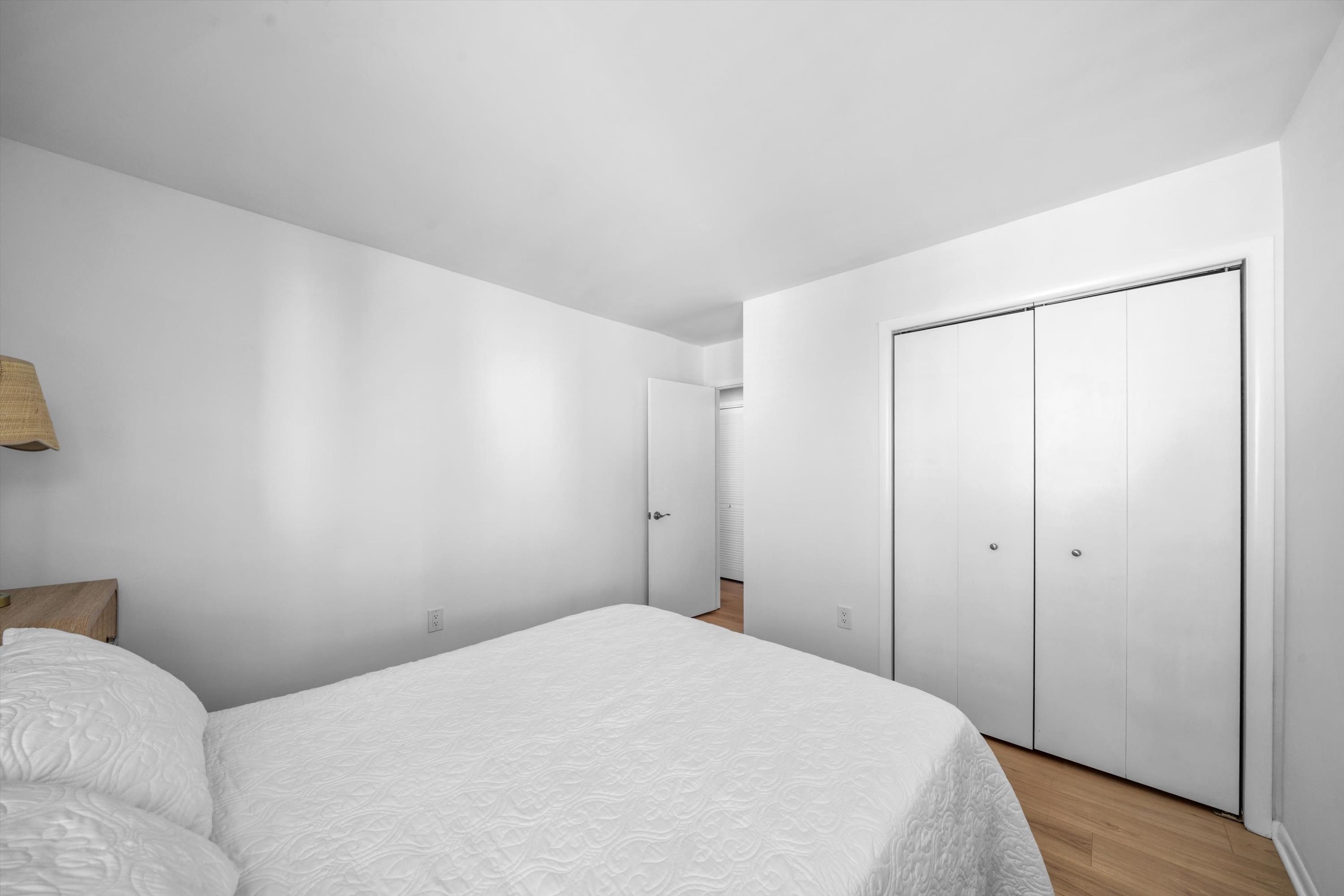 127 40th Street - Picture 24