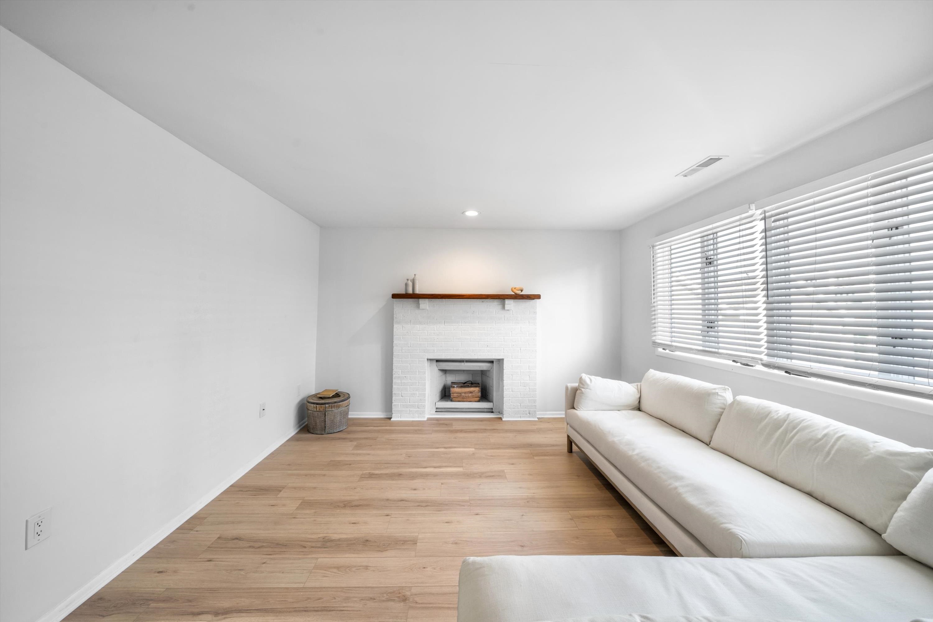 127 40th Street - Picture 5