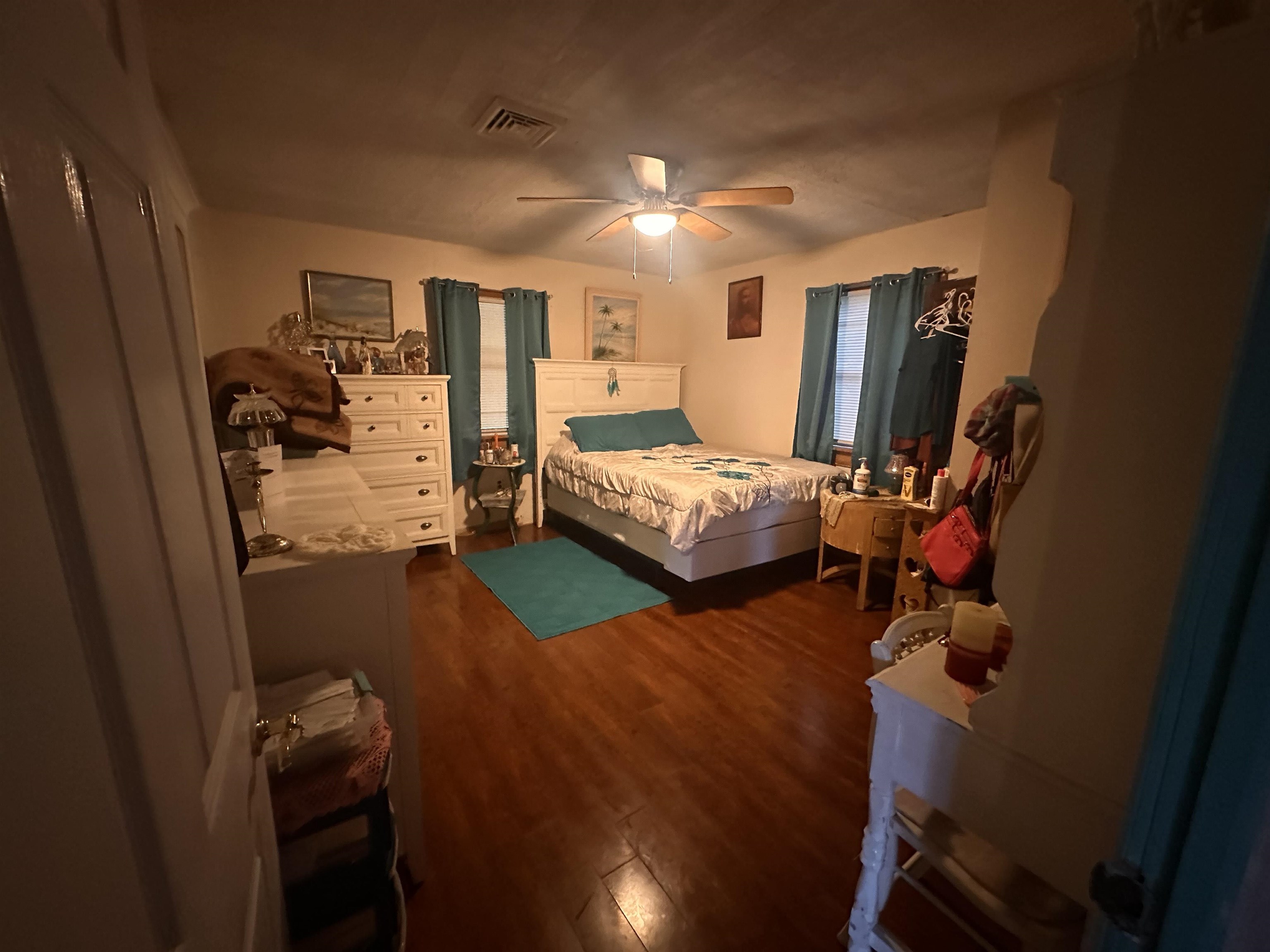 409 Clay Street - Picture 5