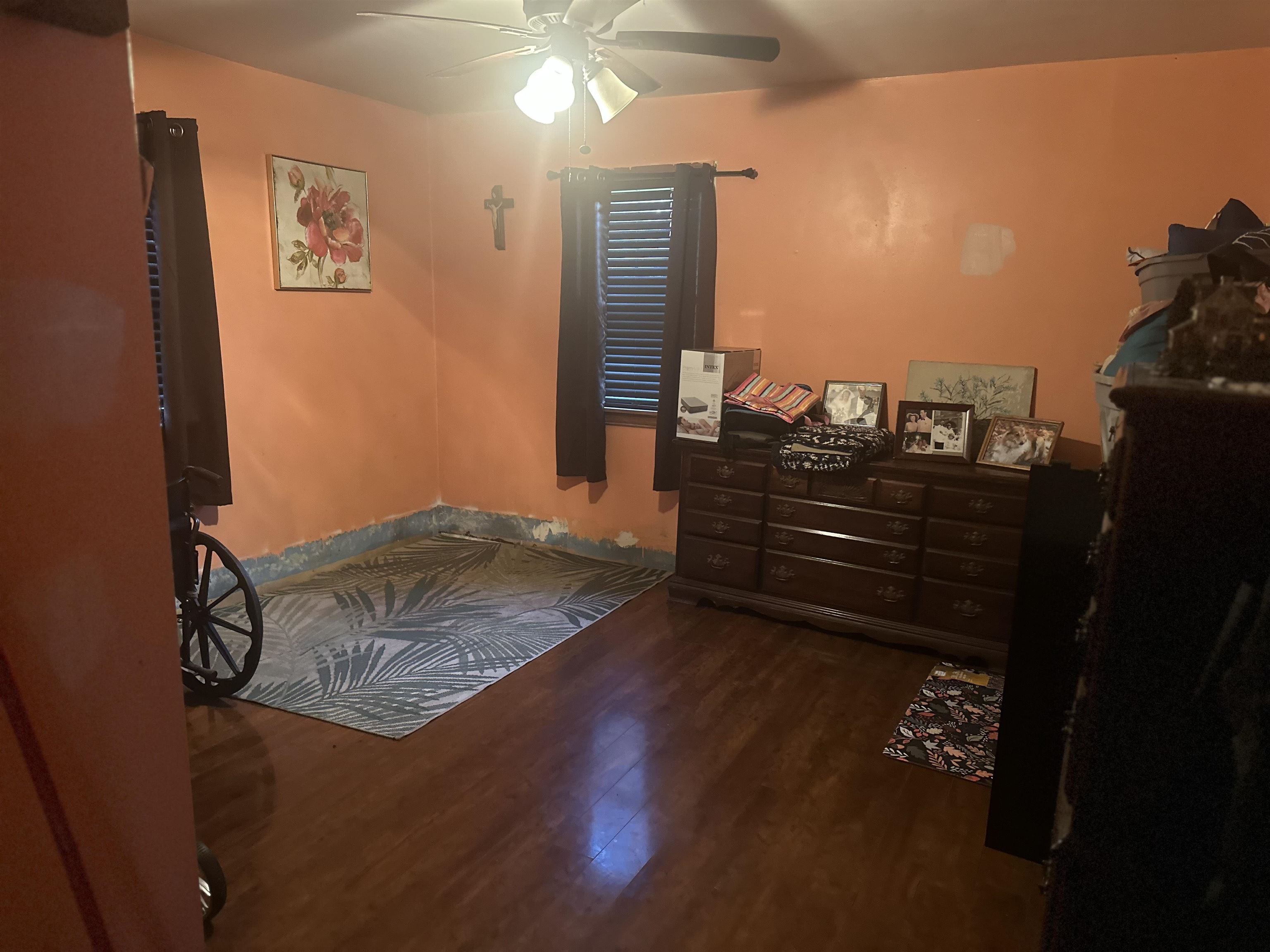 409 Clay Street - Picture 6