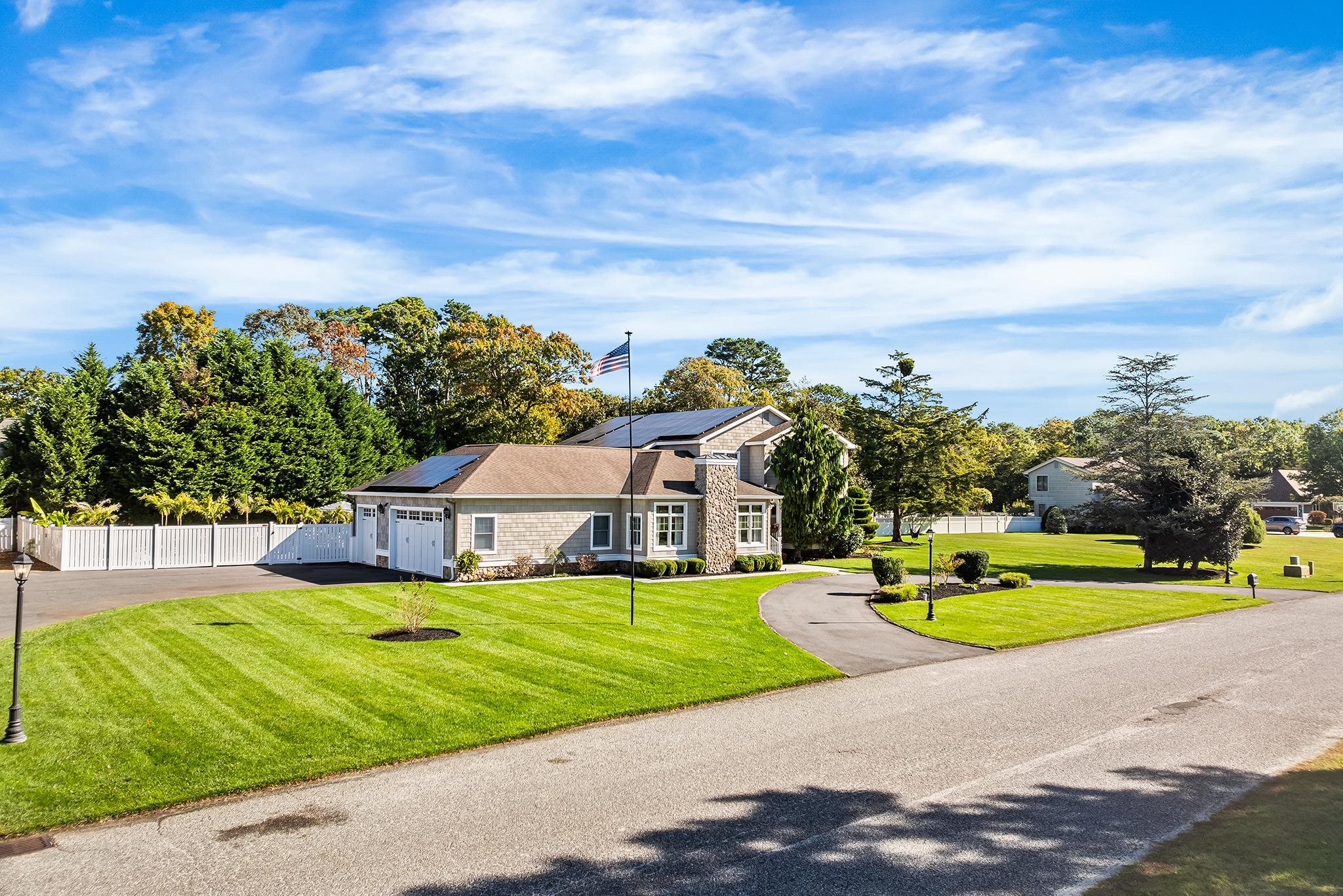 18 Brook Ridge Road - Picture 2