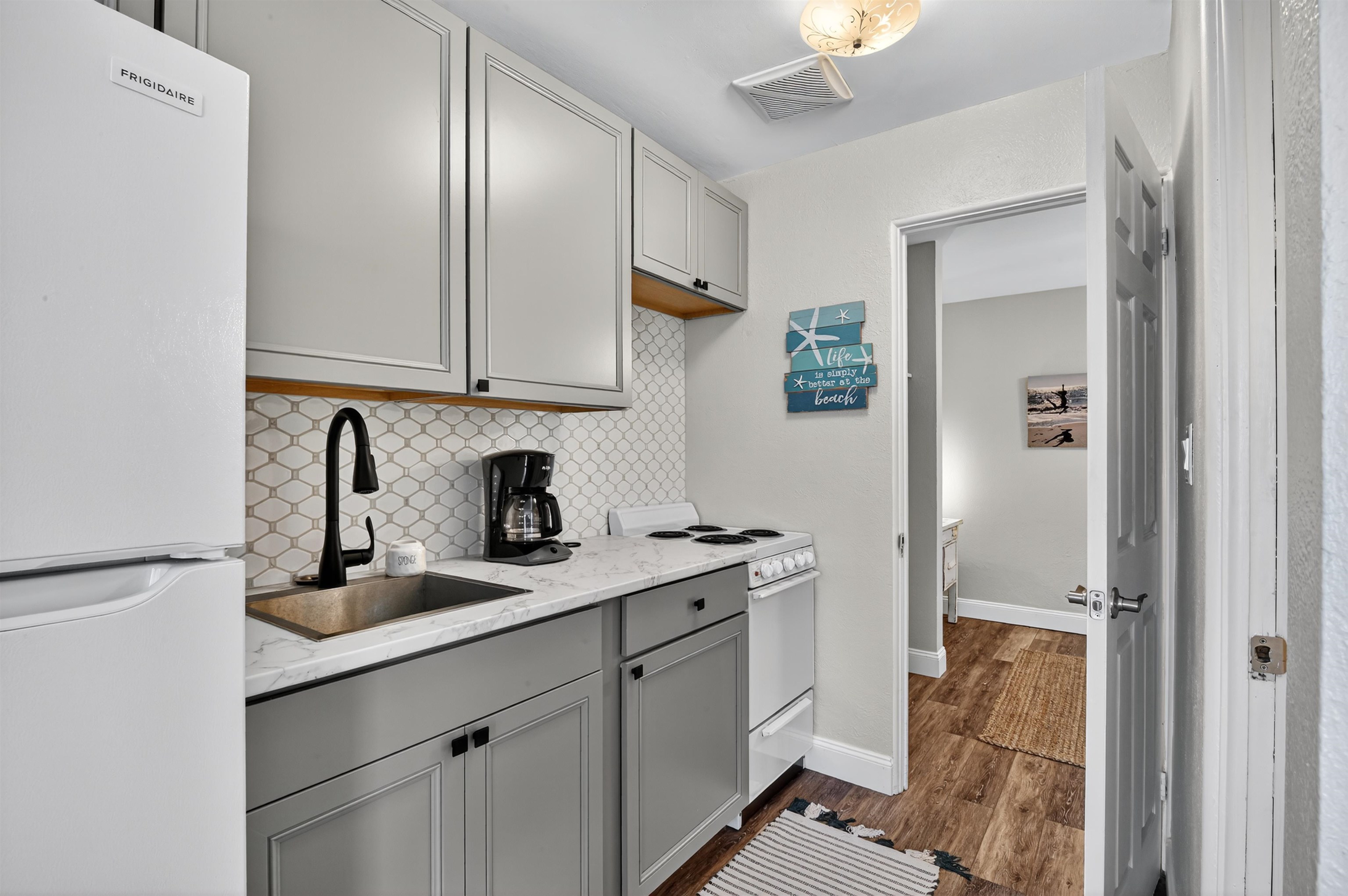 333 E 4th Avenue - Picture 15