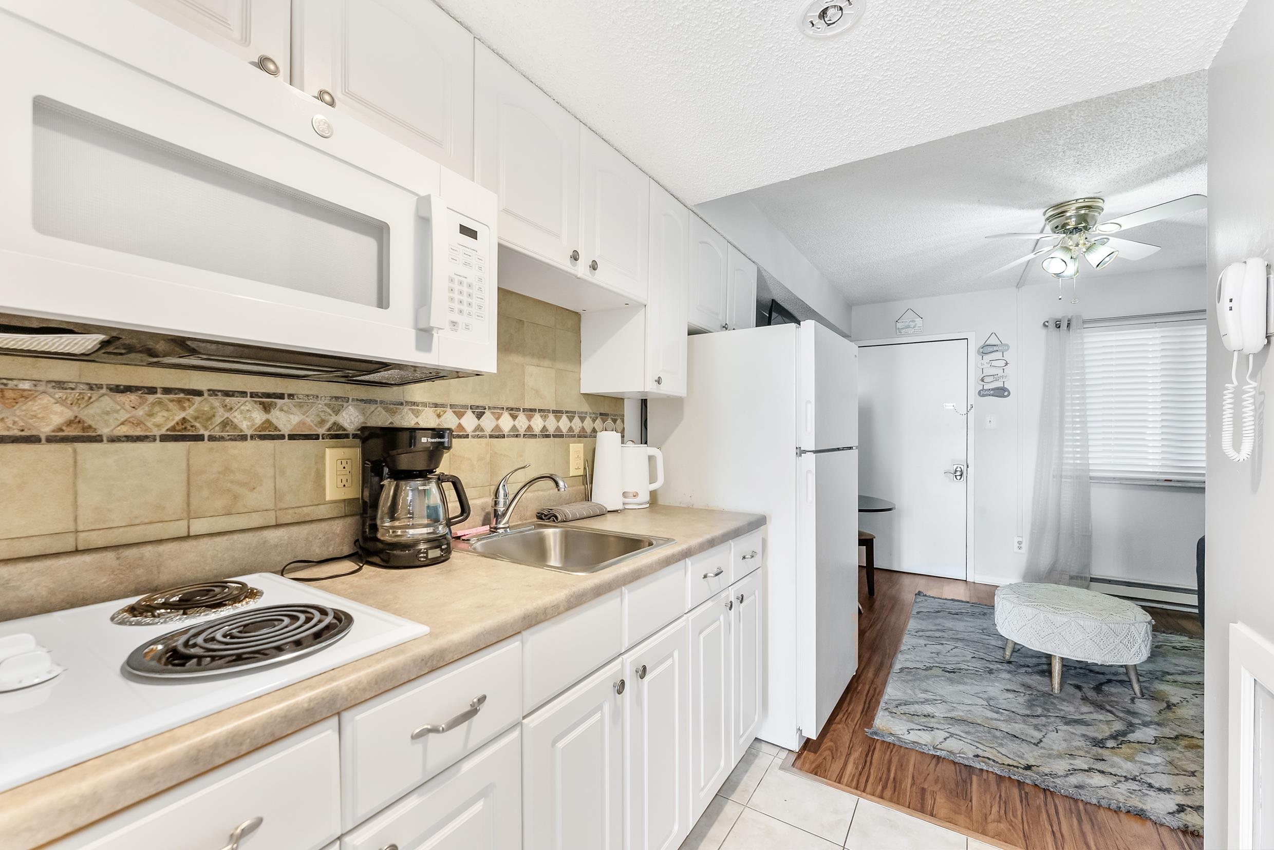 225 E Wildwood Avenue - Picture 10