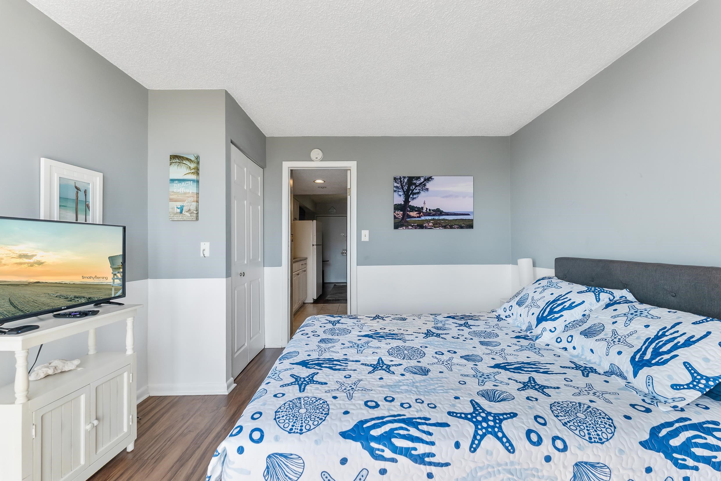 225 E Wildwood Avenue - Picture 16