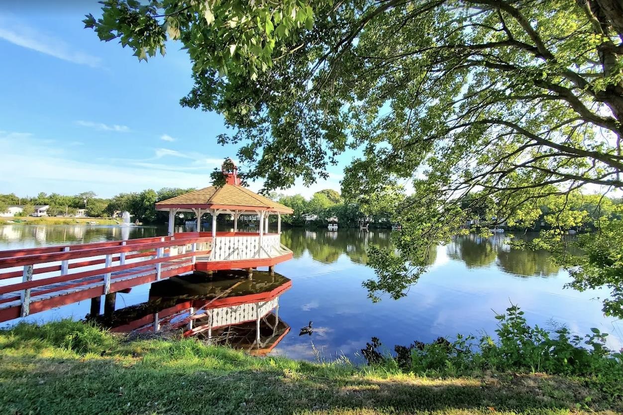 1402 S Route 9 - Picture 15