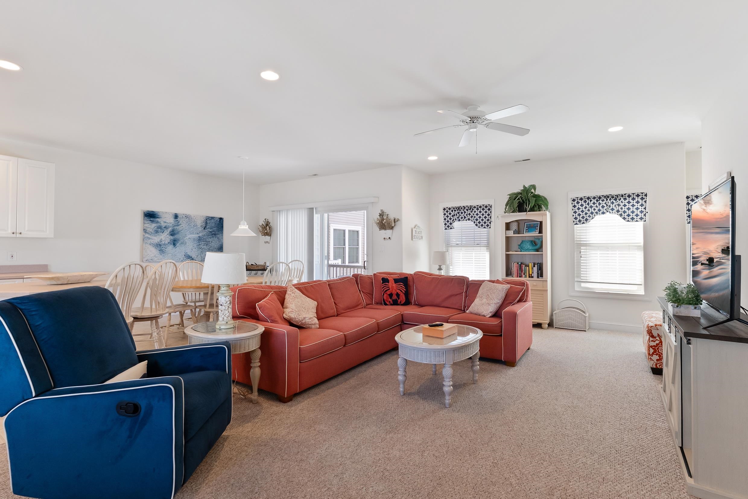 317 E 24th Avenue - Picture 4