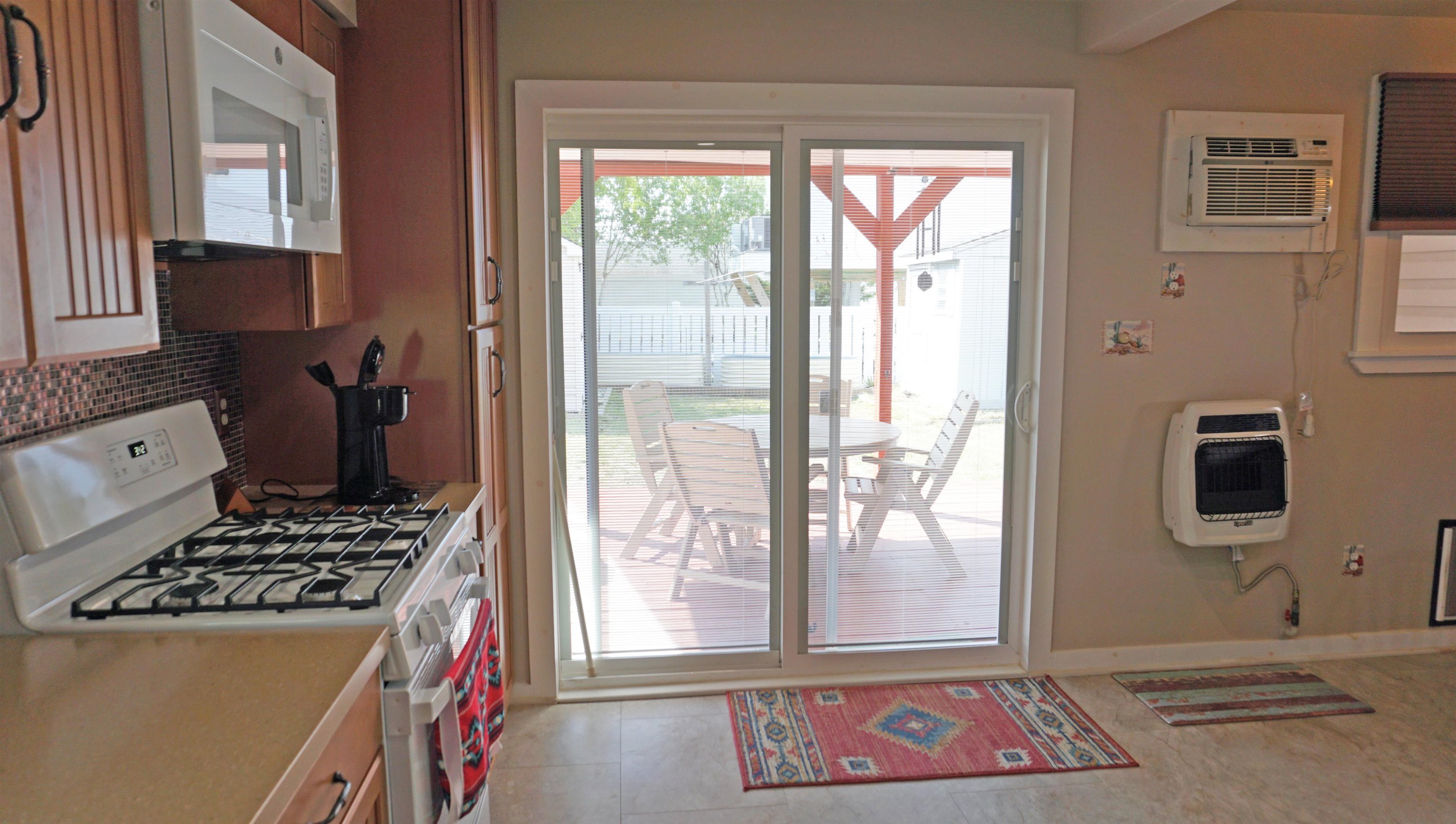 8808 Landis Avenue - Picture 16