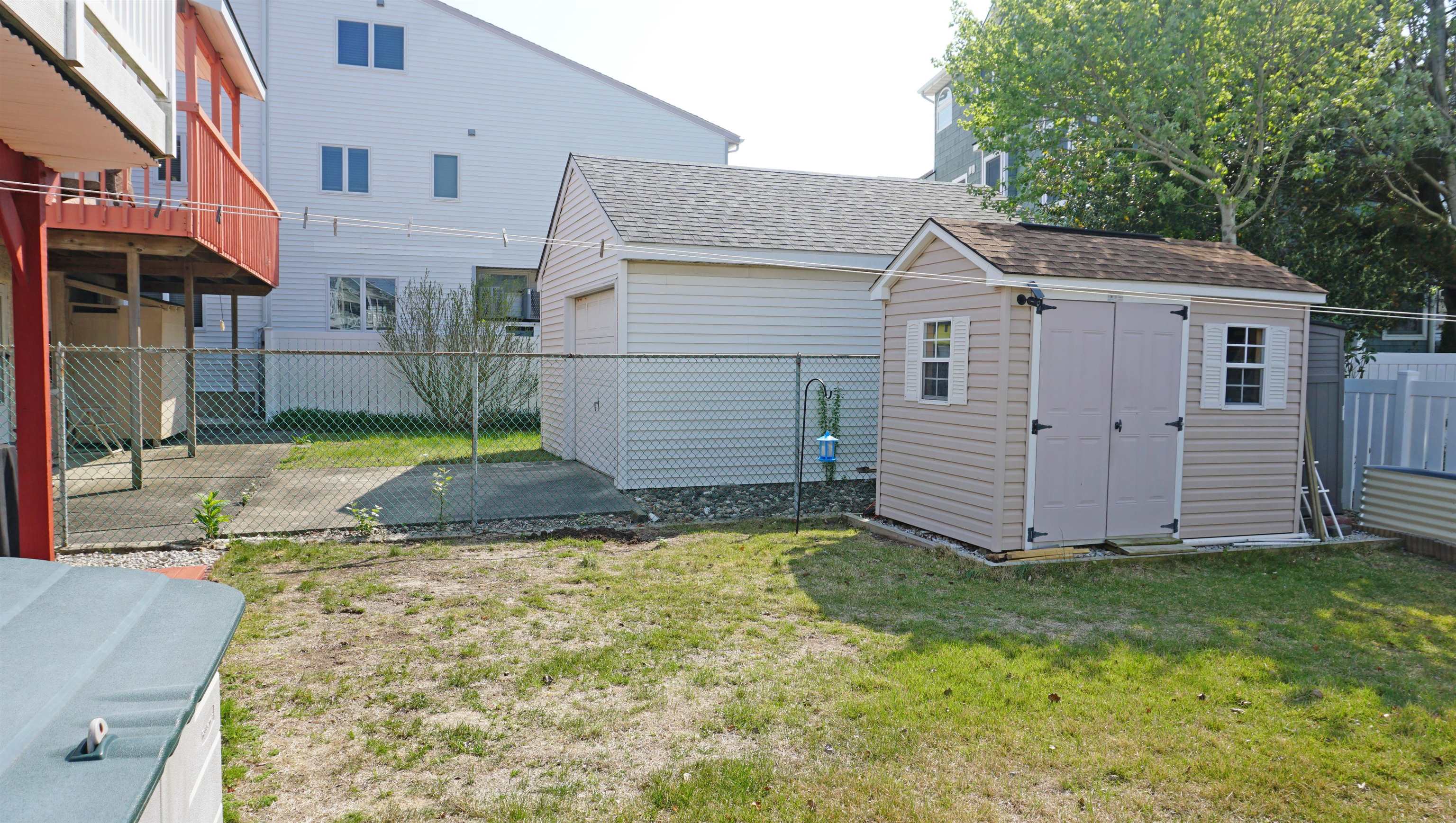 8808 Landis Avenue - Picture 28