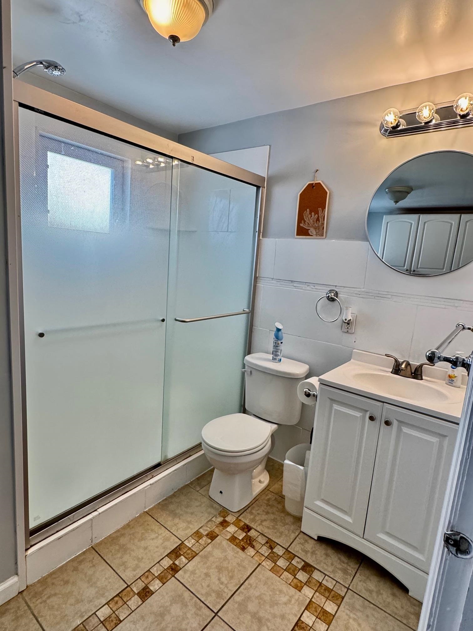 107 E Magnolia Avenue