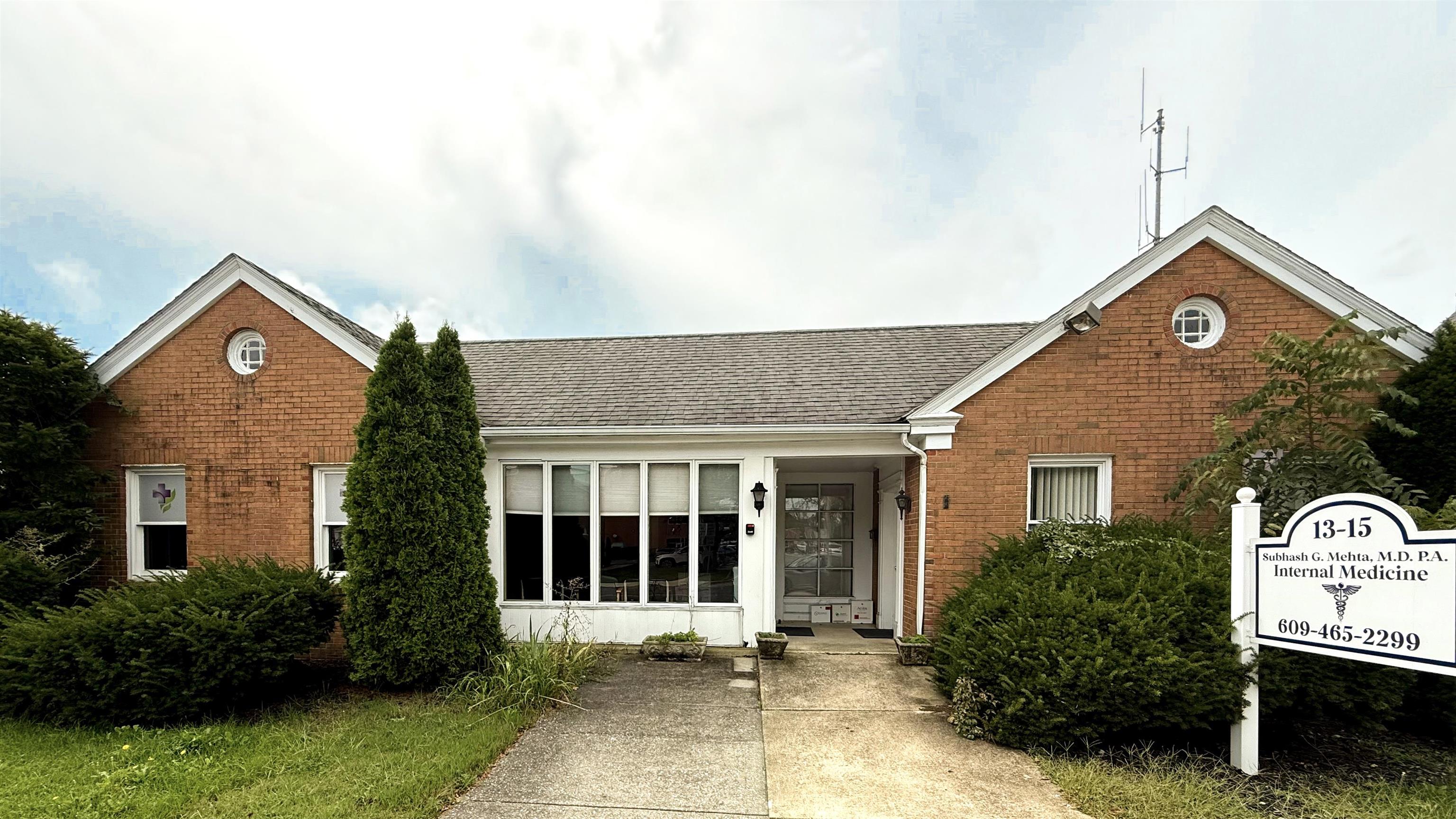  13 Mechanic St. - Cape May Court House