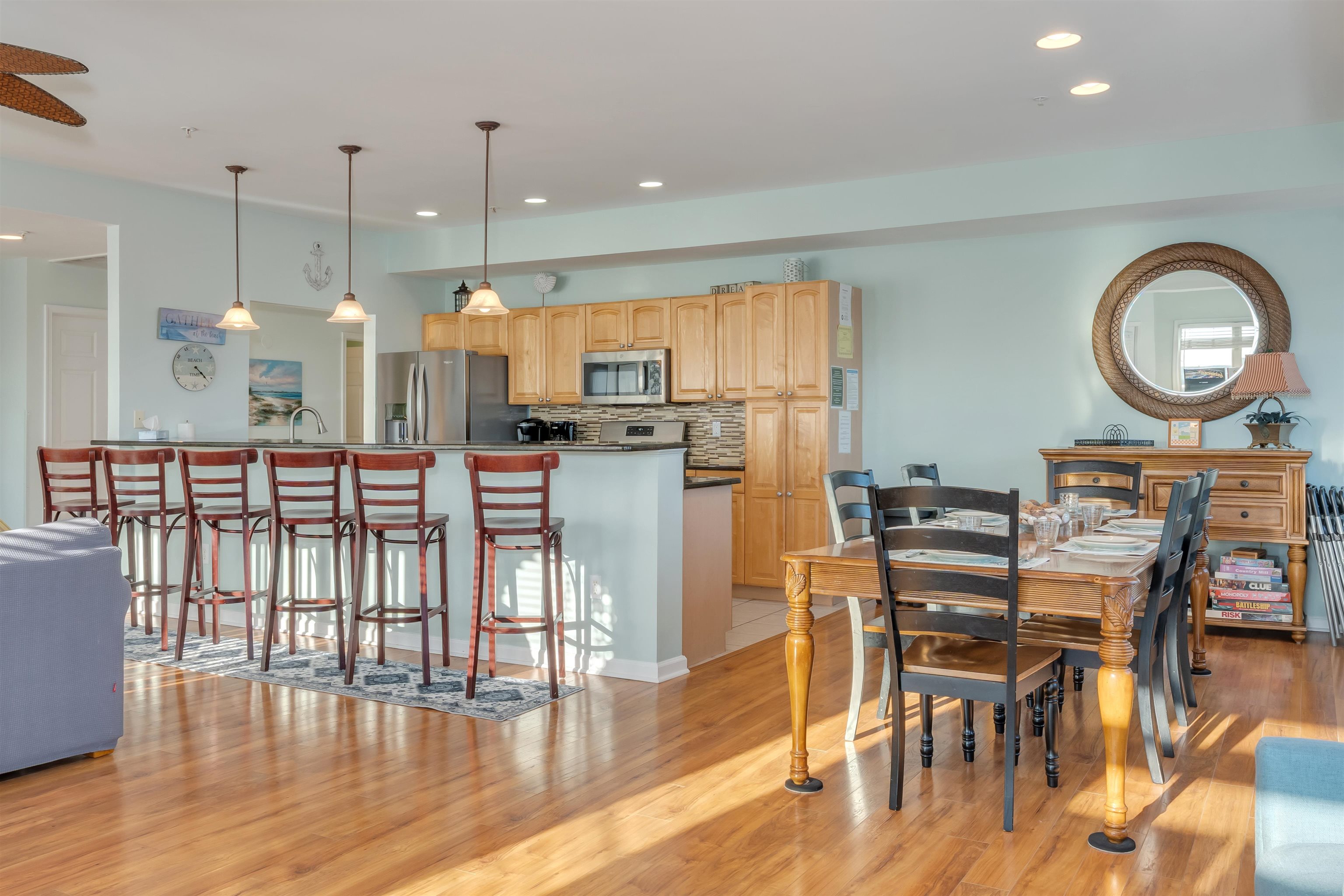 411 E Morning Glory Road