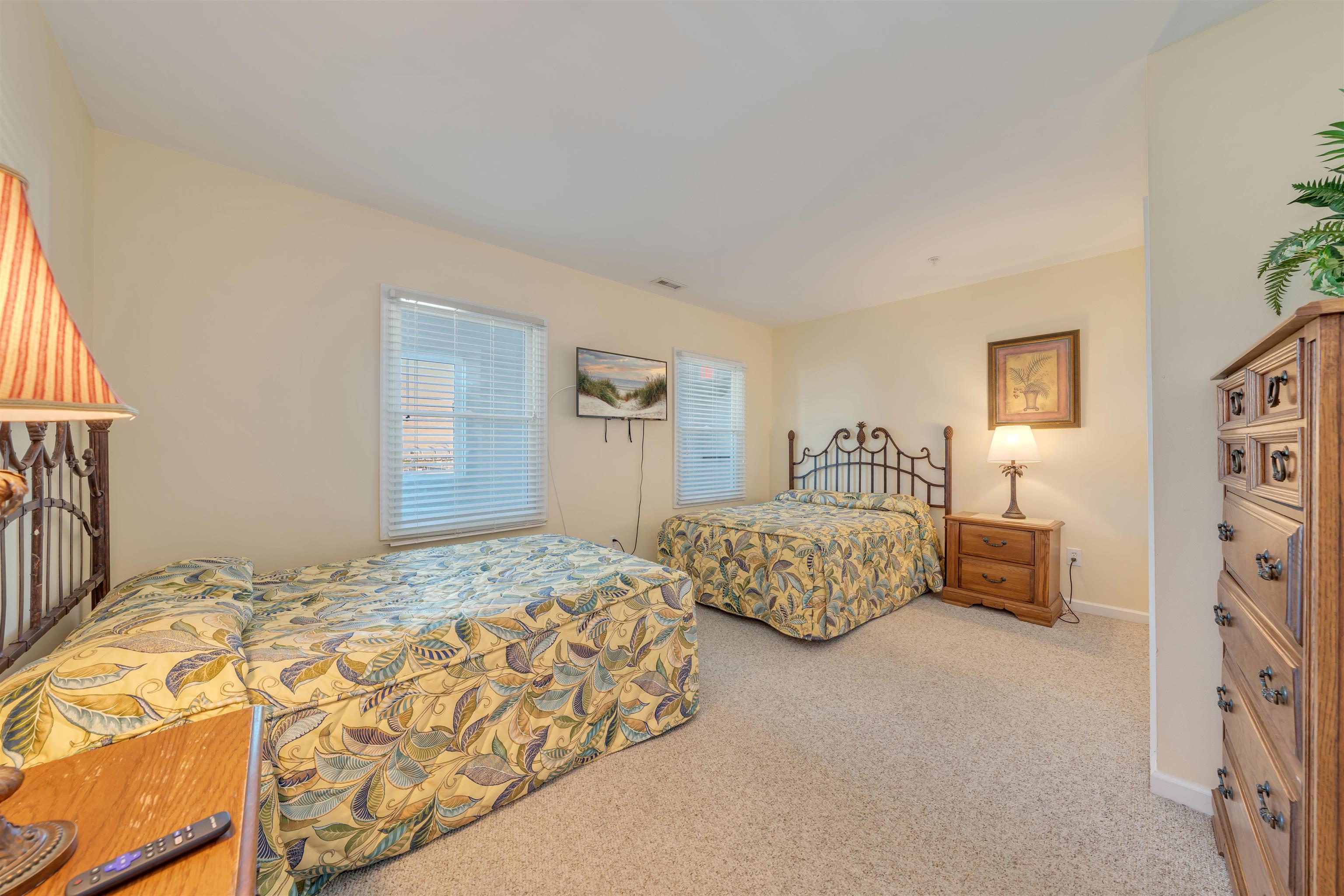 411 E Morning Glory Road