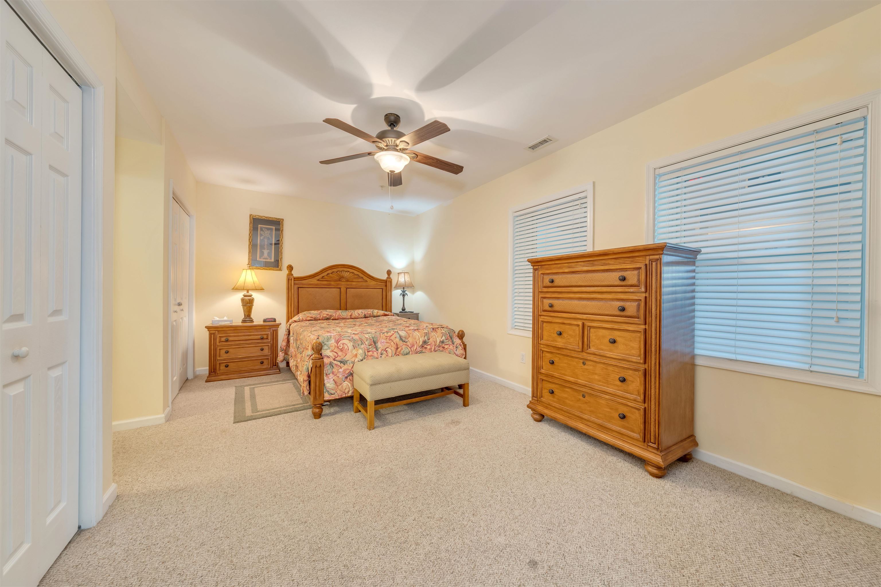 411 E Morning Glory Road