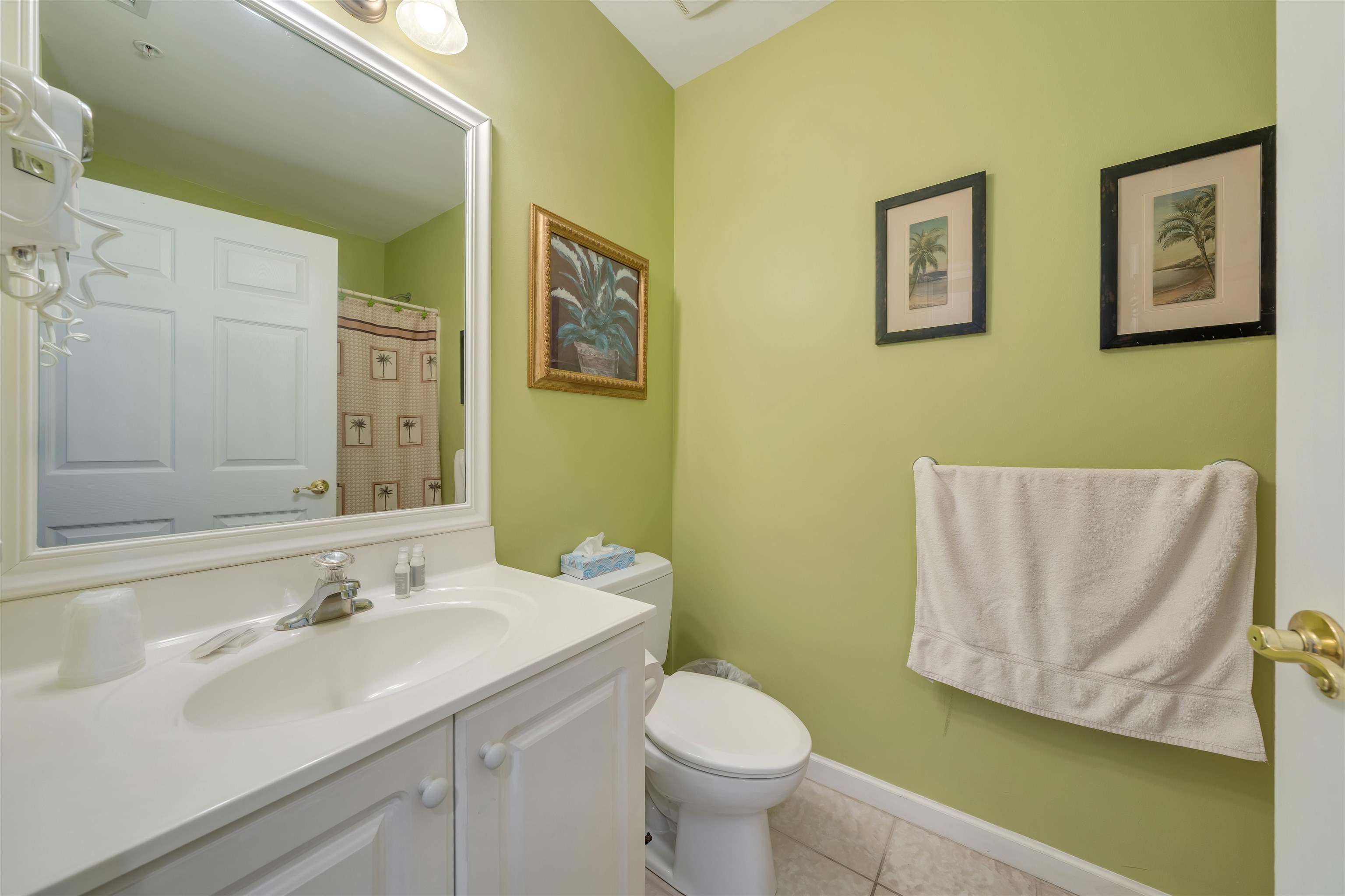 411 E Morning Glory Road