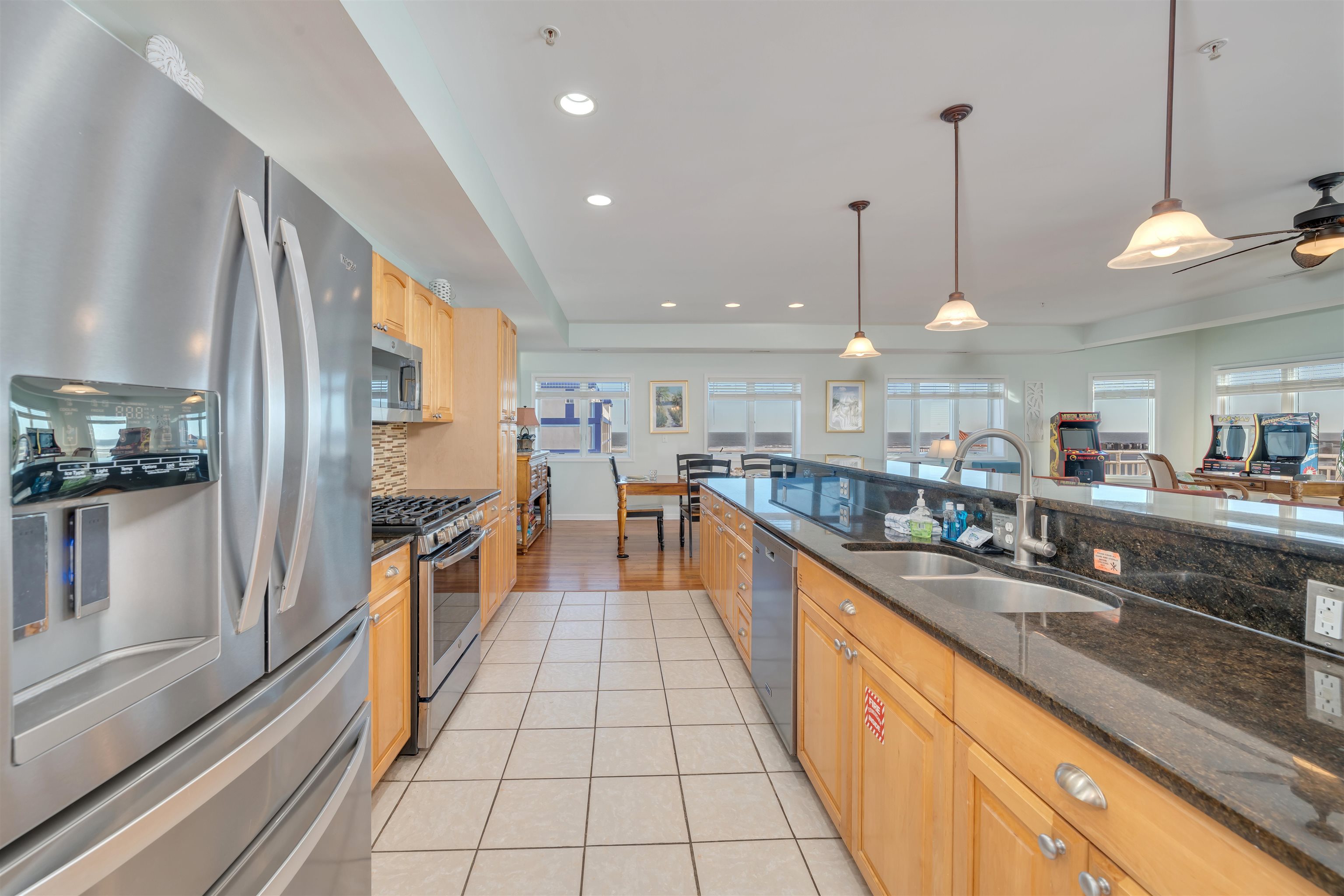 411 E Morning Glory Road