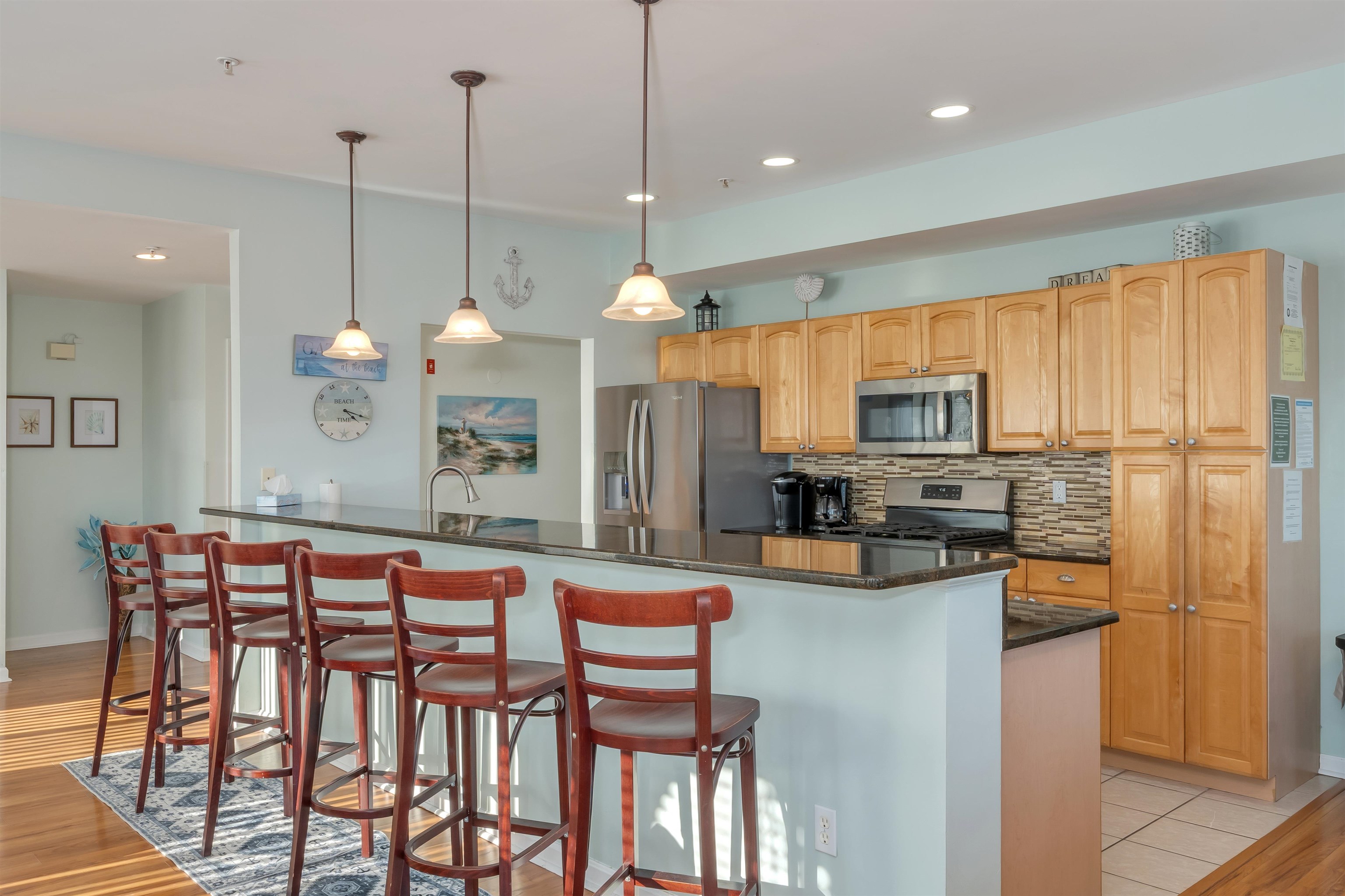 411 E Morning Glory Road